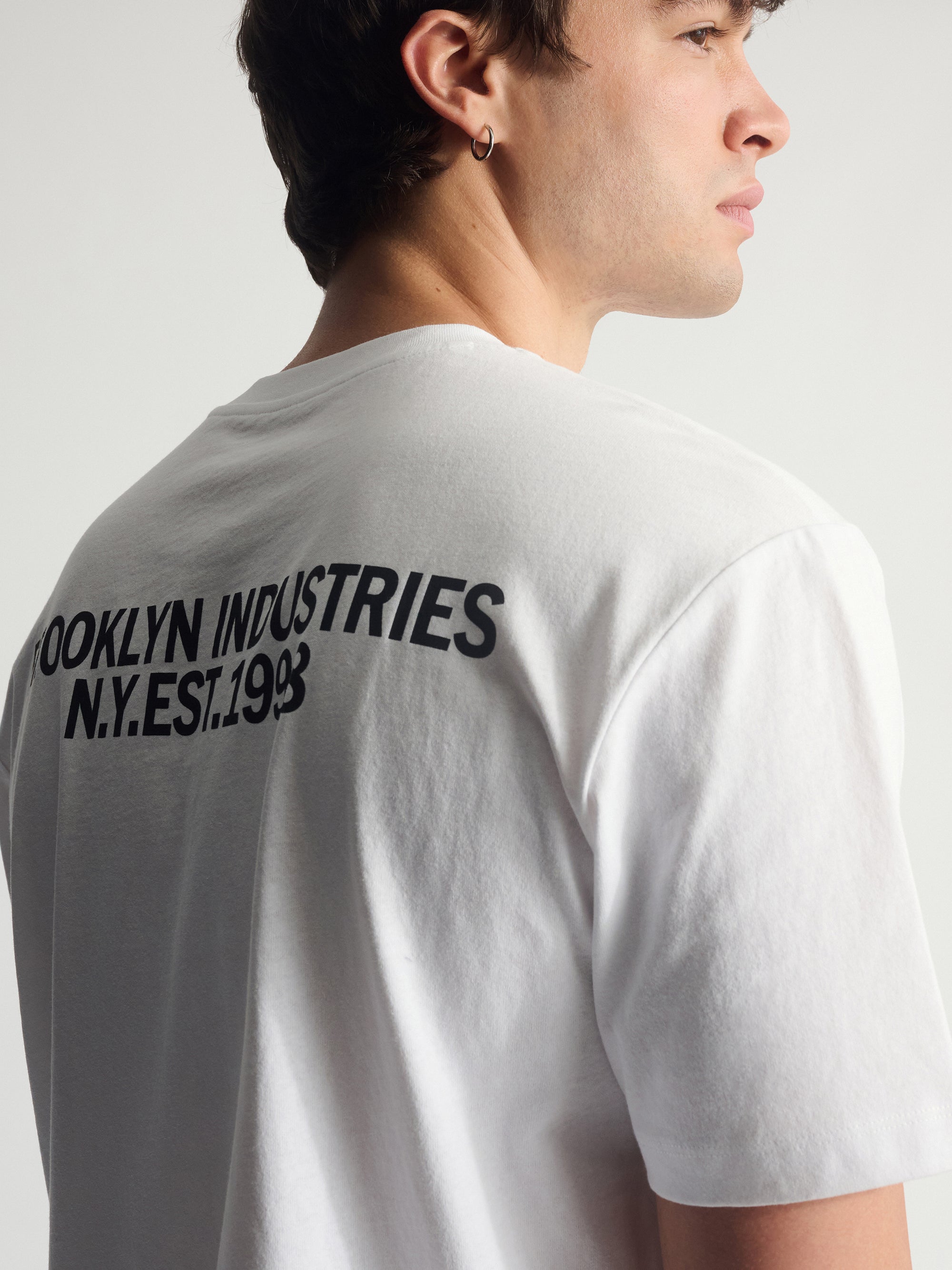 Men's Brooklyn Logo Cotton T-Shirt In White - BROOKLYN INDUSTRIES