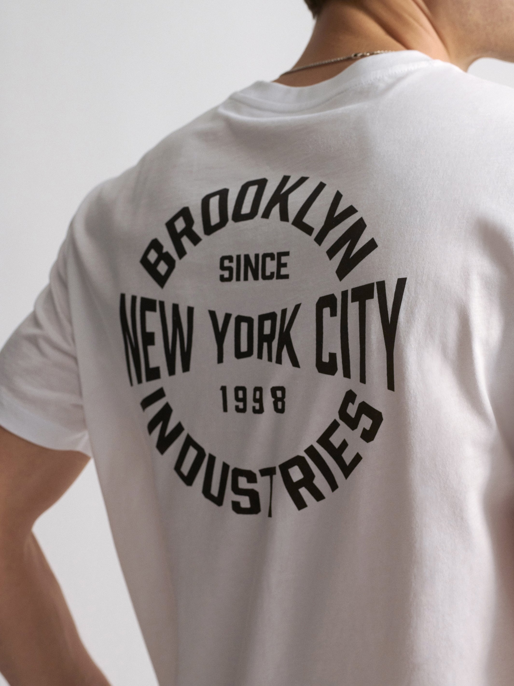 Men's Brooklyn Graphic Slim T-Shirt In White - BROOKLYN INDUSTRIES