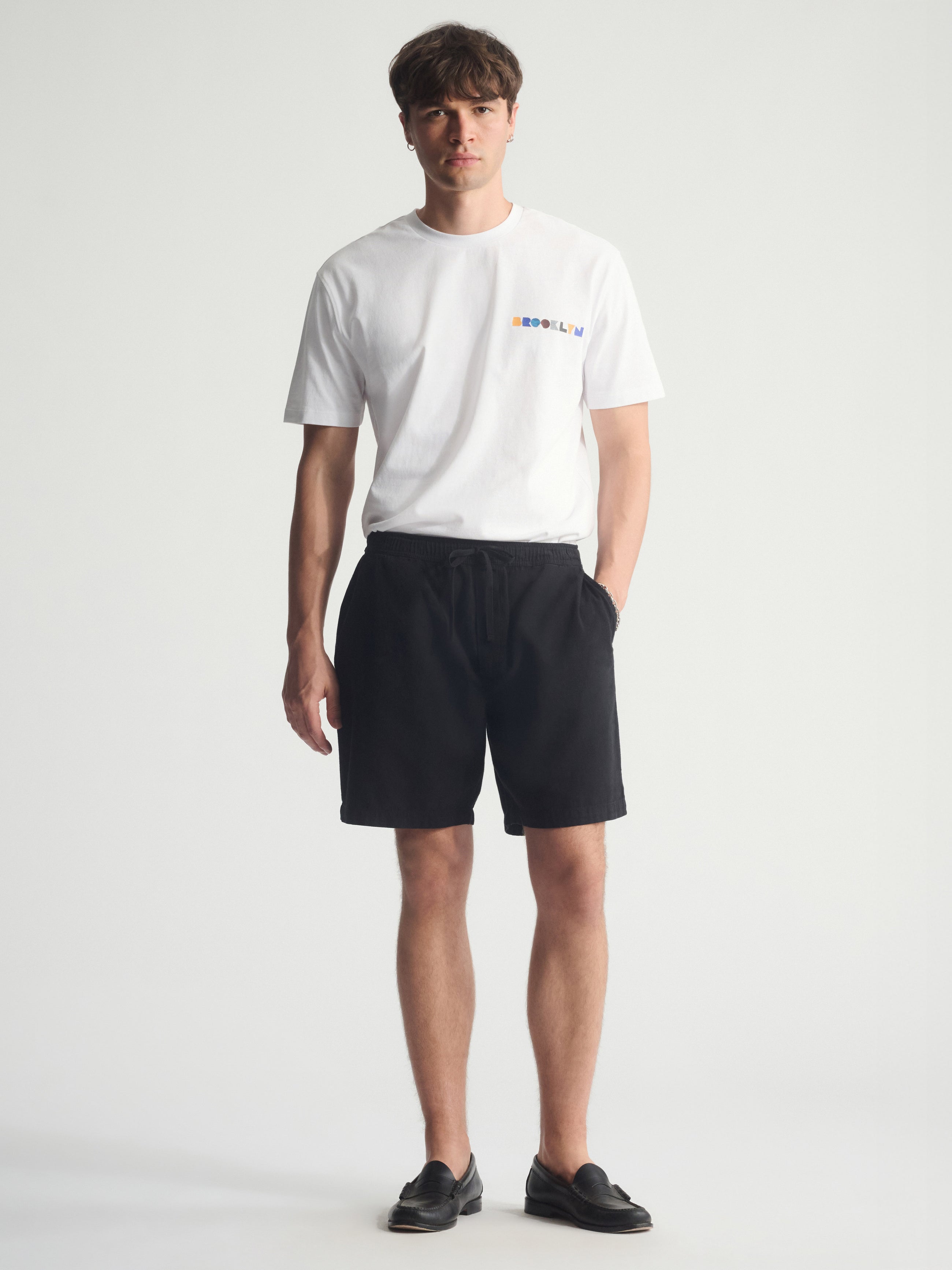 Men's Linen Blend Shorts In Black - BROOKLYN INDUSTRIES