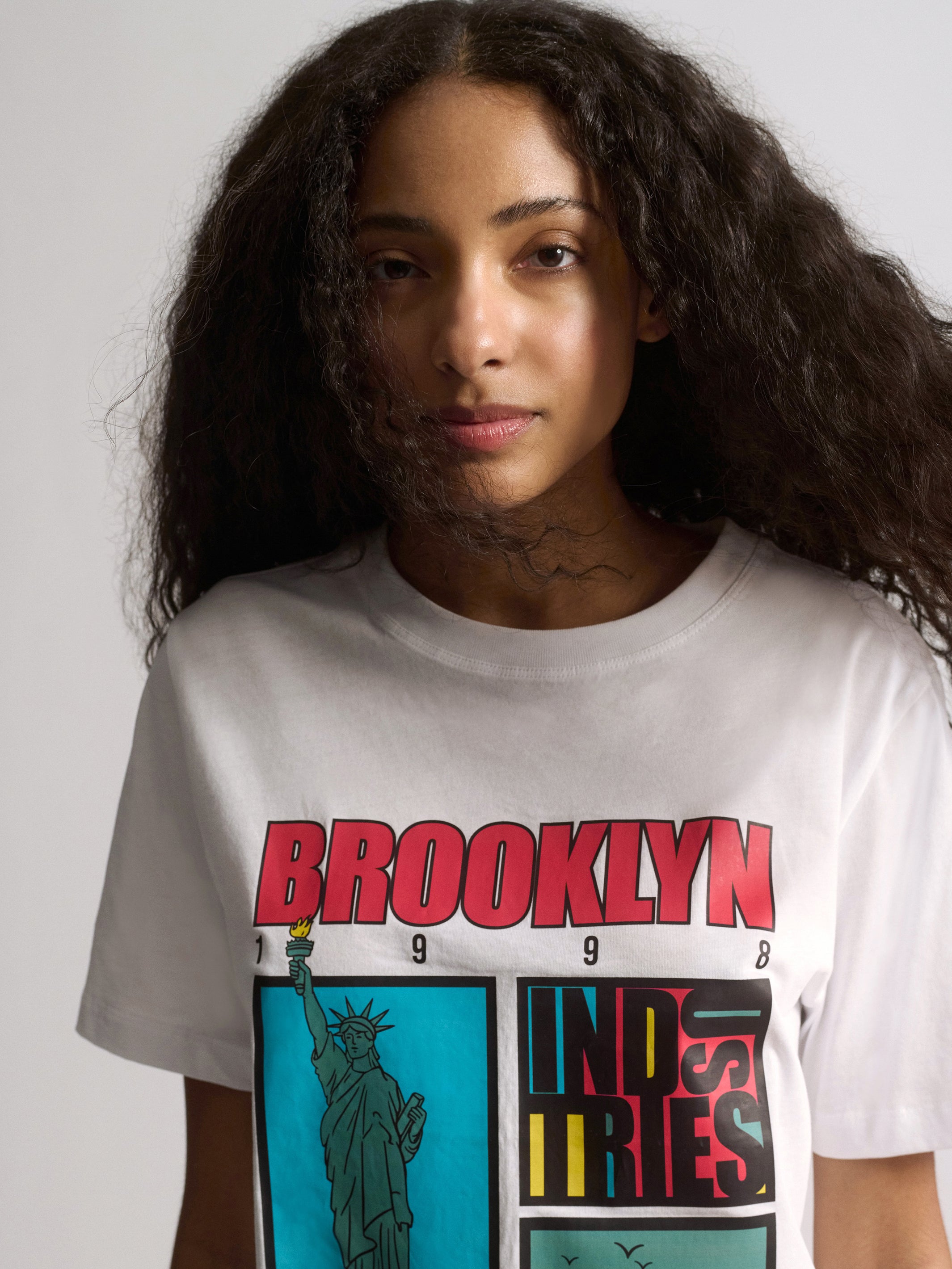 Women's Brooklyn Graphic T-Shirt In White - BROOKLYN INDUSTRIES