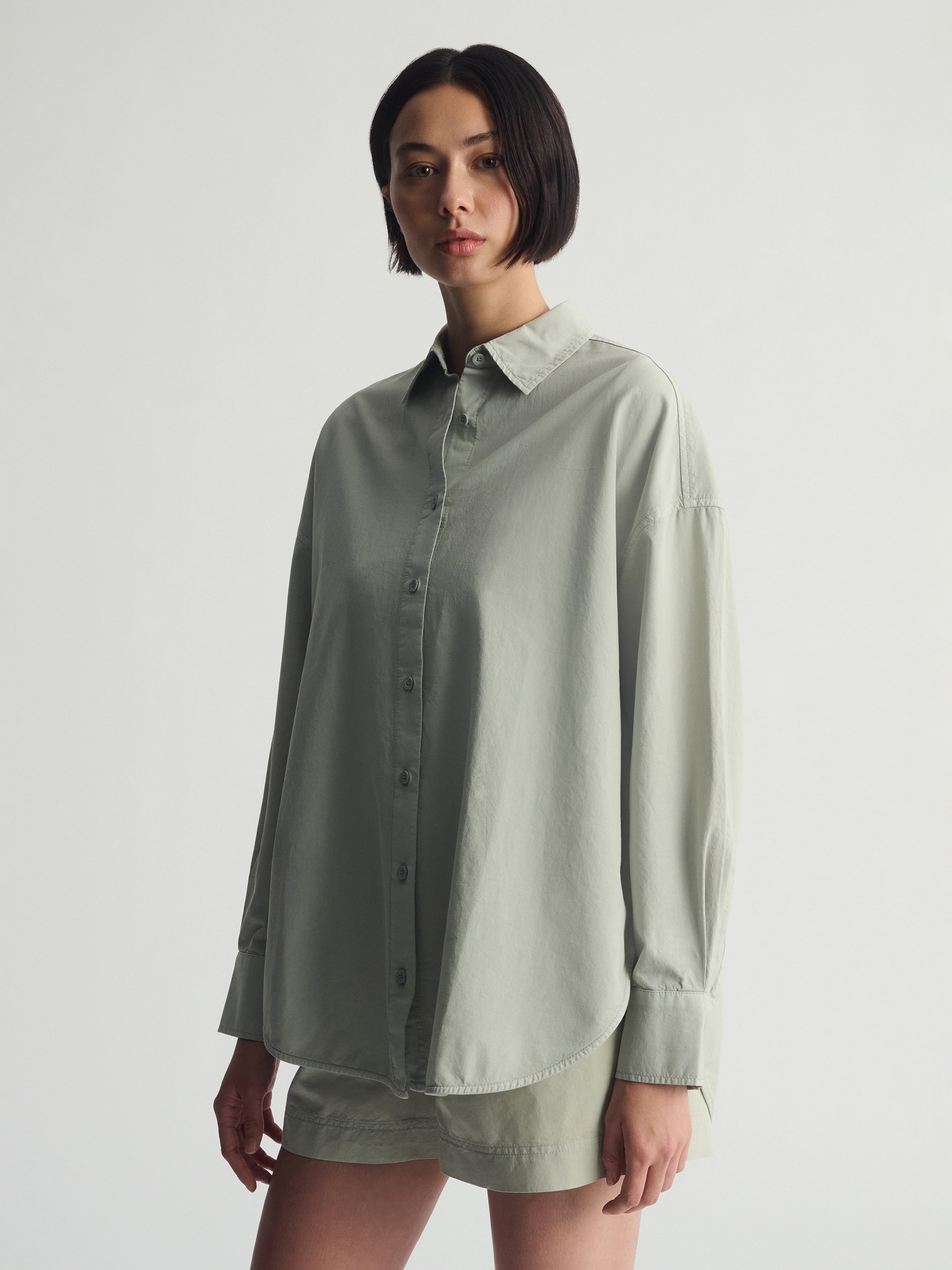 Women's Long Sleeve Shirt In Puritan Gray - BROOKLYN INDUSTRIES