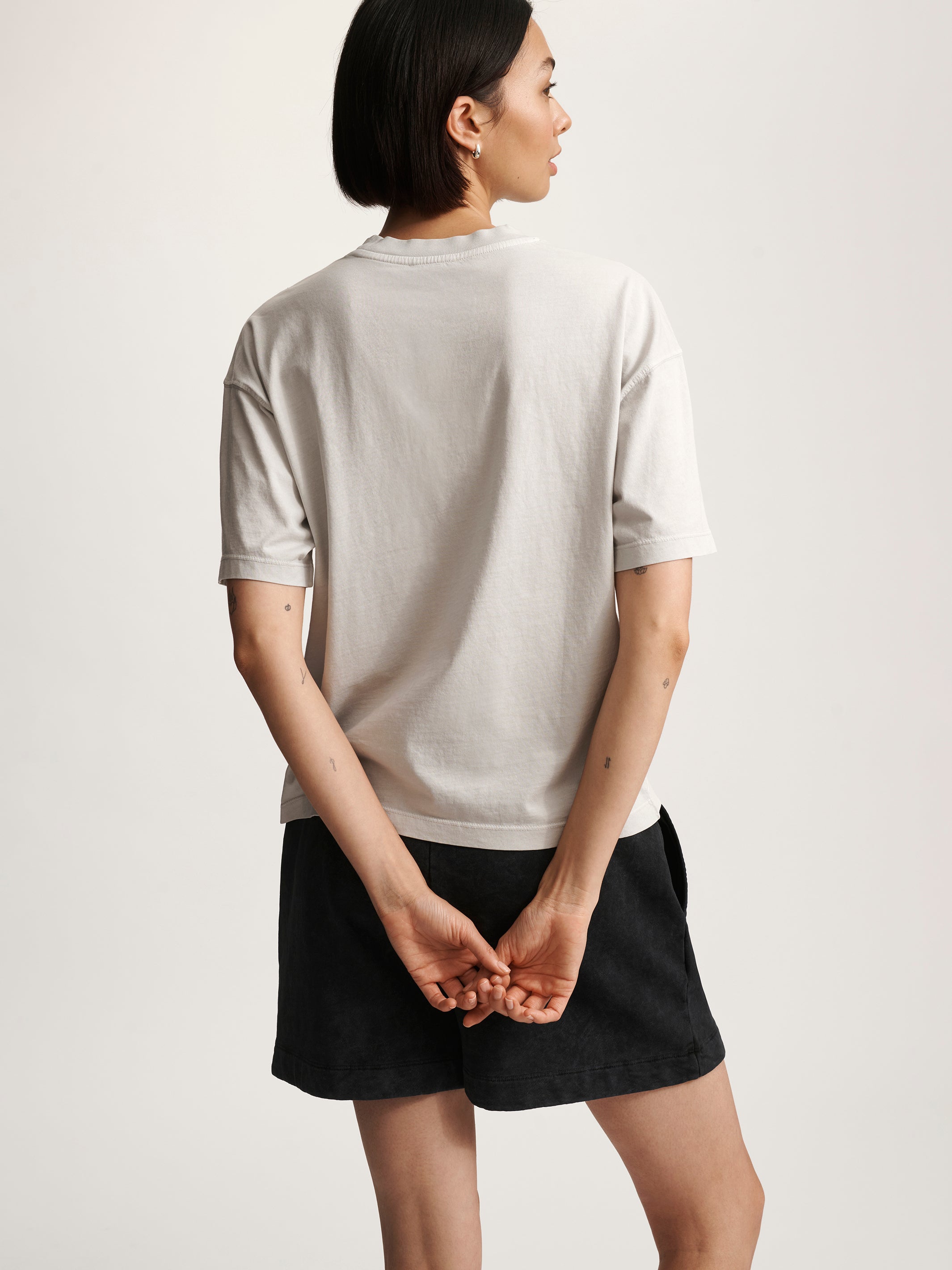 Women's Brooklyn Graphic T-Shirt In Oyster Mushroom - BROOKLYN INDUSTRIES