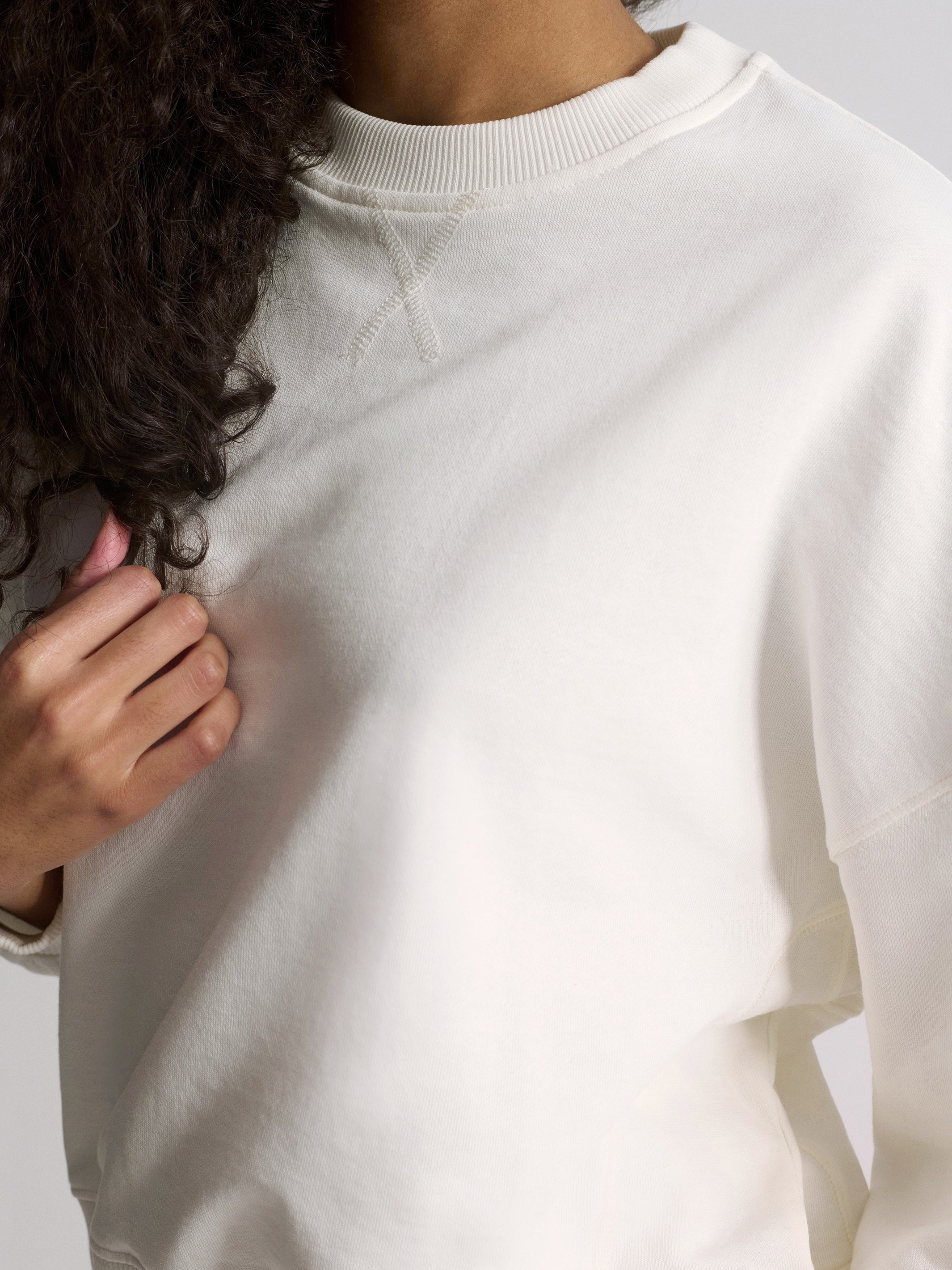 Women's Brooklyn Oversized Crew Neck Sweatshirt In Antique White - BROOKLYN INDUSTRIES