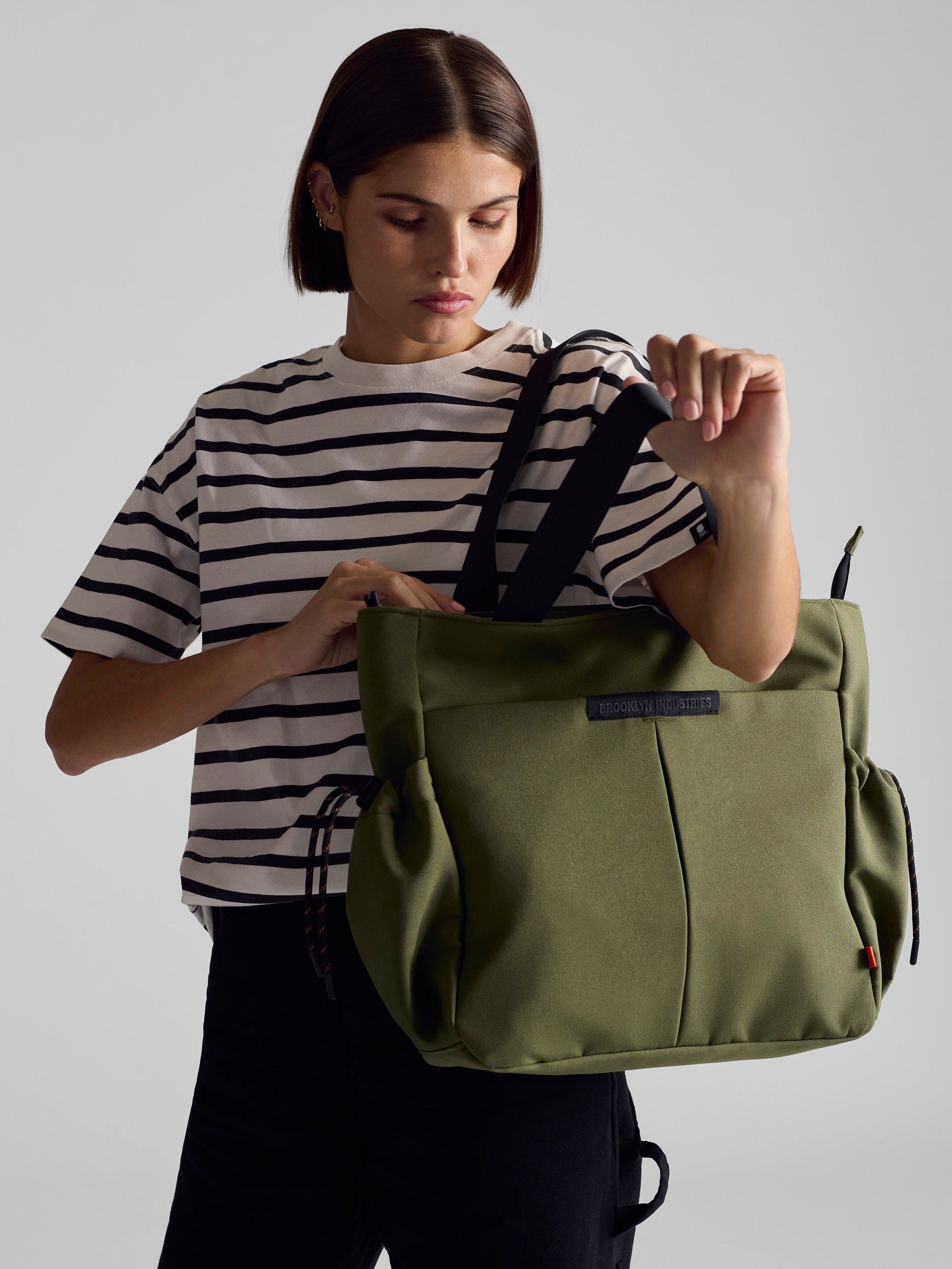 【入手困難・本日配送】BROOKLYN DAILY CENTER トートバッグ Brooklyn Industries Tote Bag in Khaki