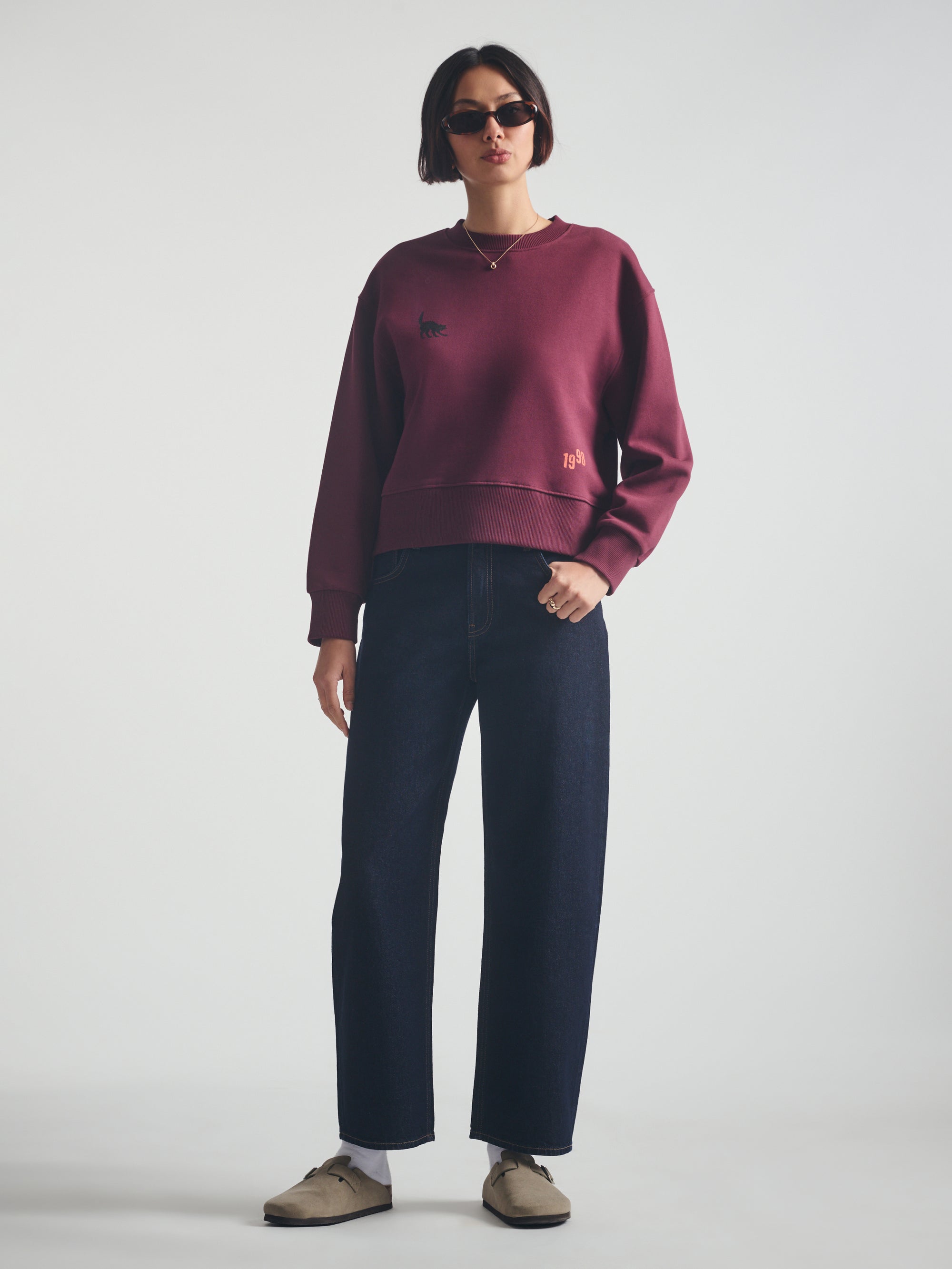 Women's Brooklyn Cat Sweatshirt in Windsor Wine - BROOKLYN INDUSTRIES