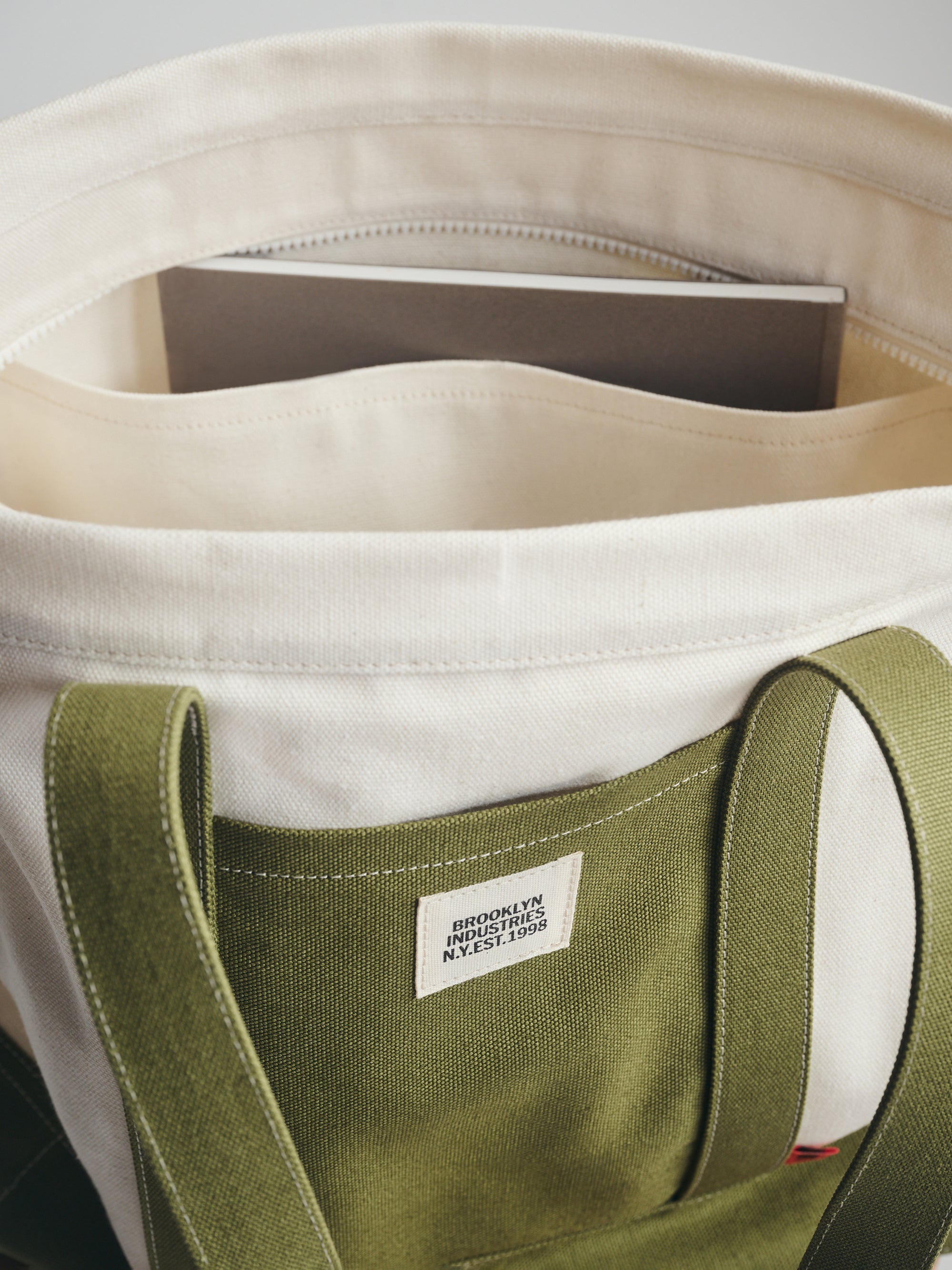 Brooklyn Colorblock Tote Bag in Natural - BROOKLYN INDUSTRIES