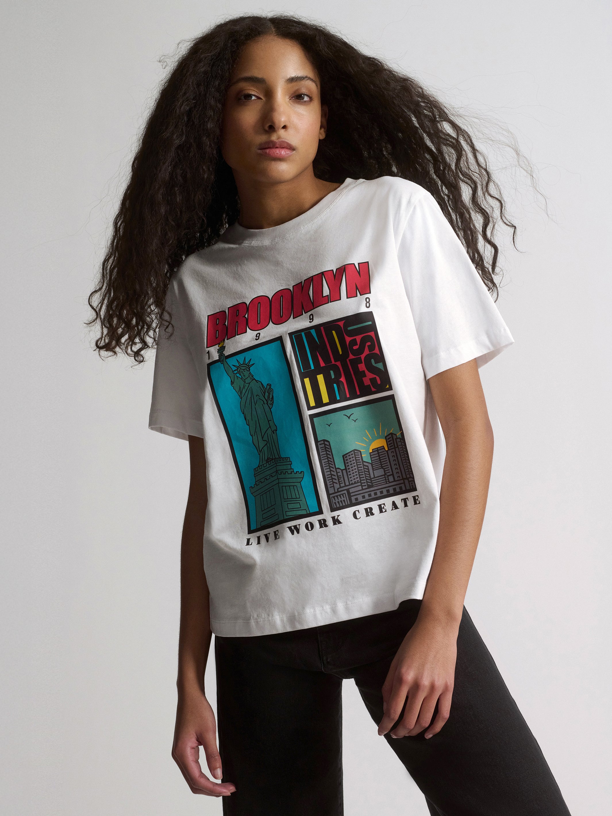 Women's Brooklyn Graphic T-Shirt In White - BROOKLYN INDUSTRIES