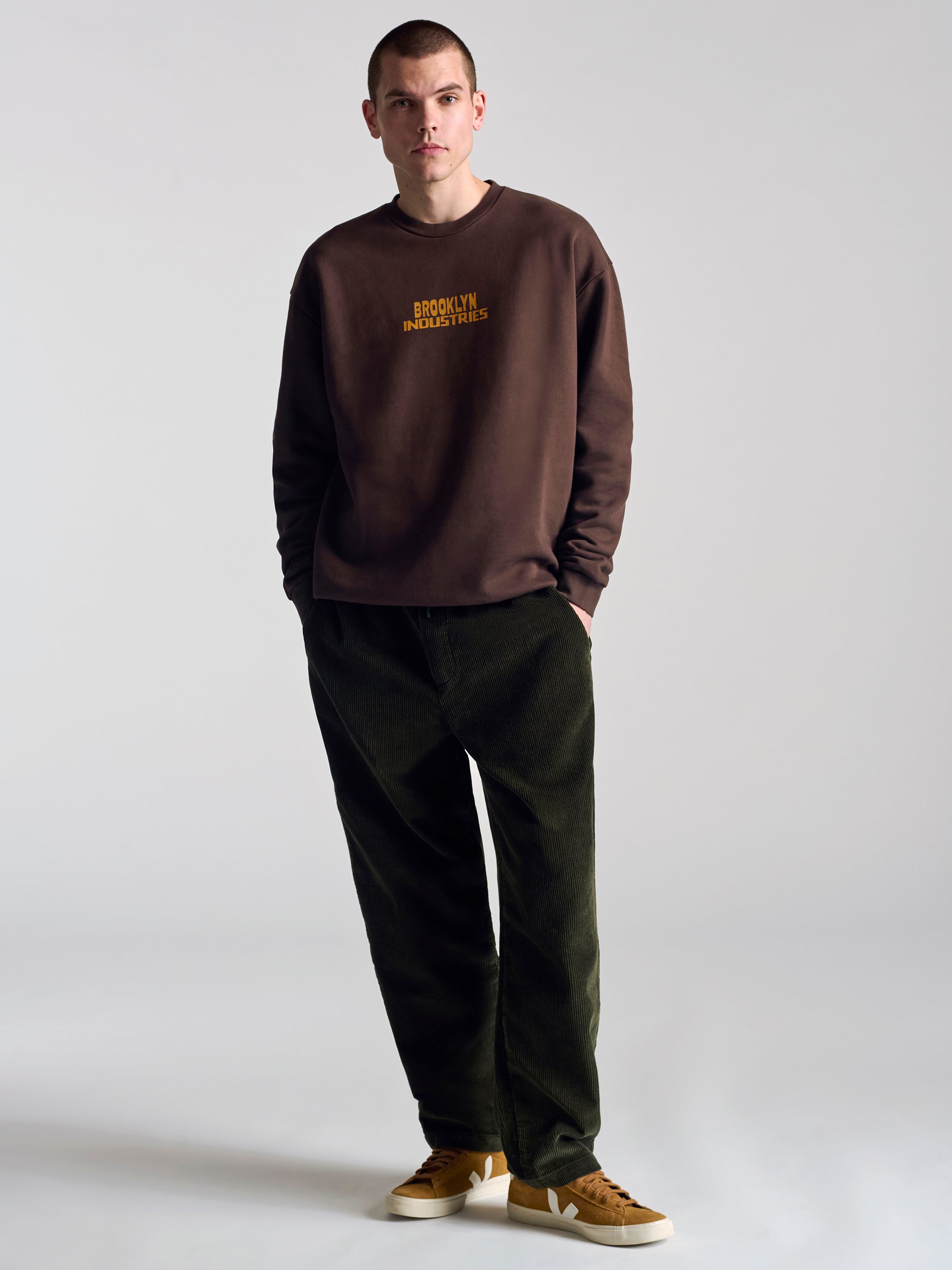 Men's Brooklyn Vintage Crew Neck Sweatshirt In Coffee Bean - BROOKLYN INDUSTRIES