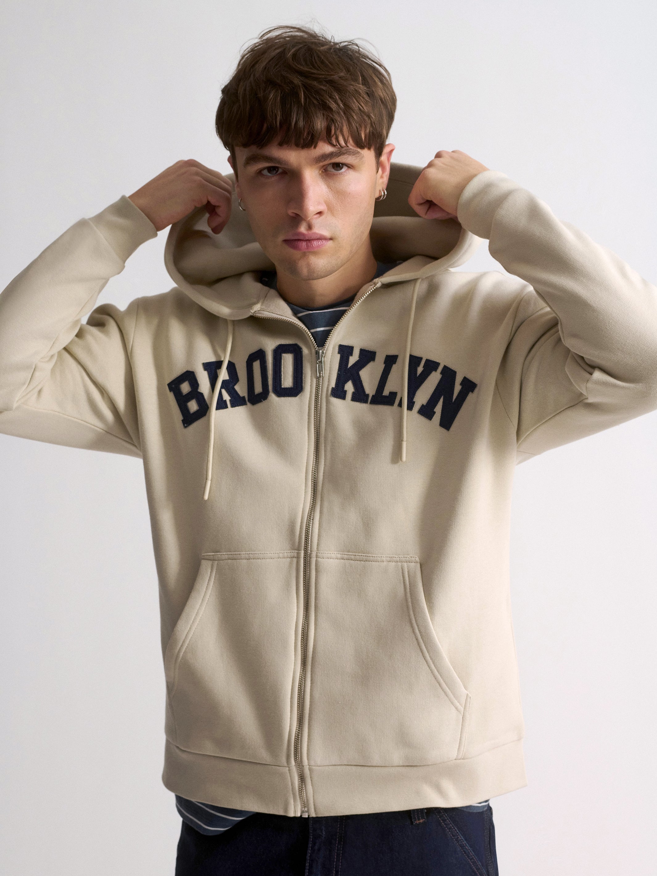 Men's Campus Brooklyn Zip-Up Sweatshirt In Silver Birch - BROOKLYN INDUSTRIES