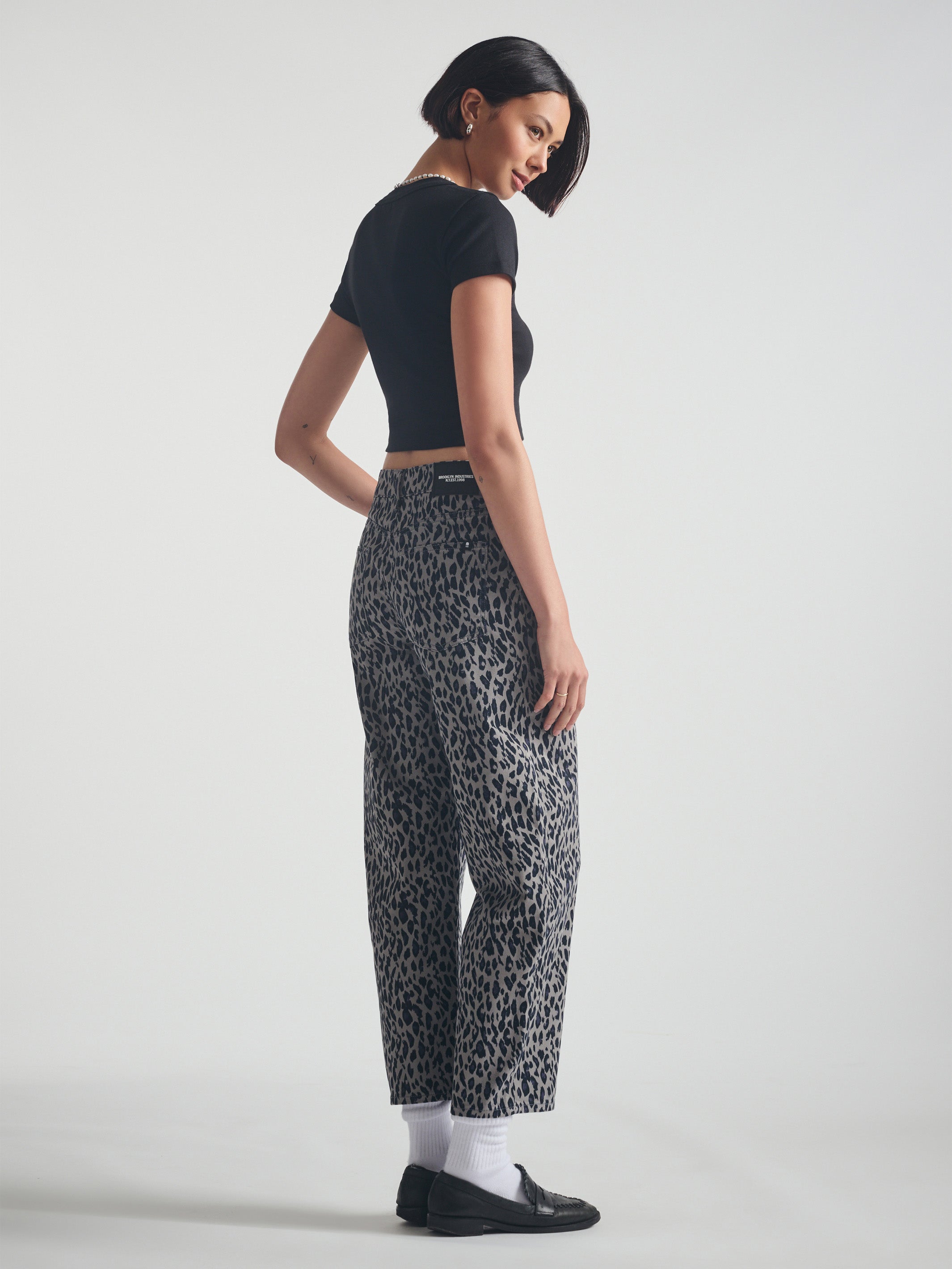 Women's Barrel Pants in Smoke Leo Twill - BROOKLYN INDUSTRIES