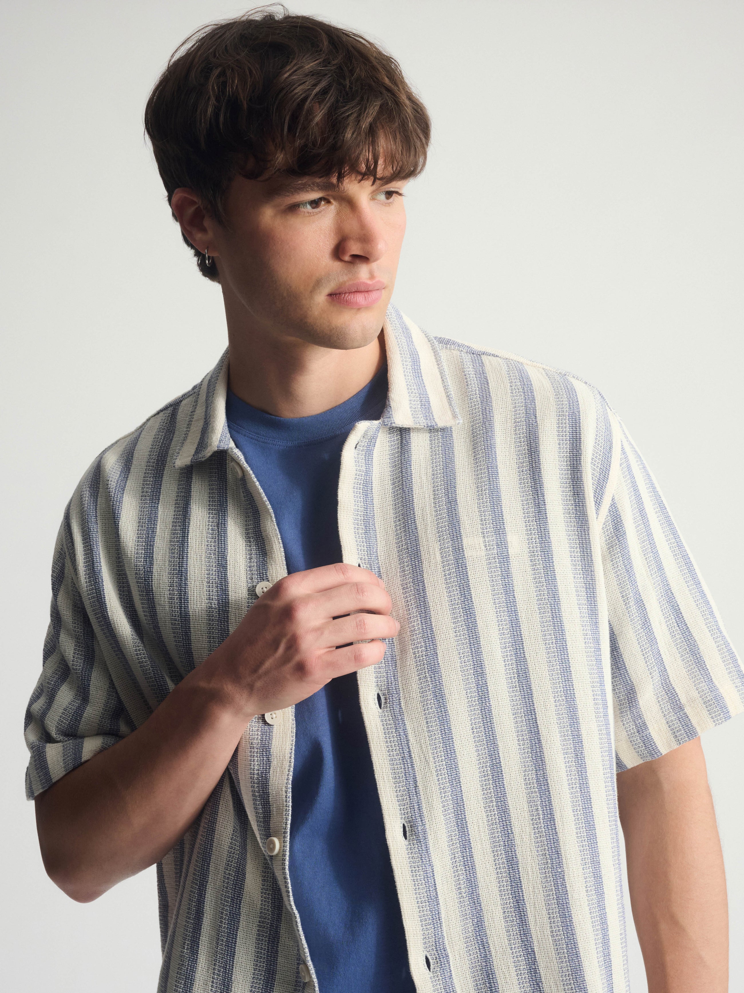 Men's Striped Short Sleeve Shirt In Turtledove - BROOKLYN INDUSTRIES