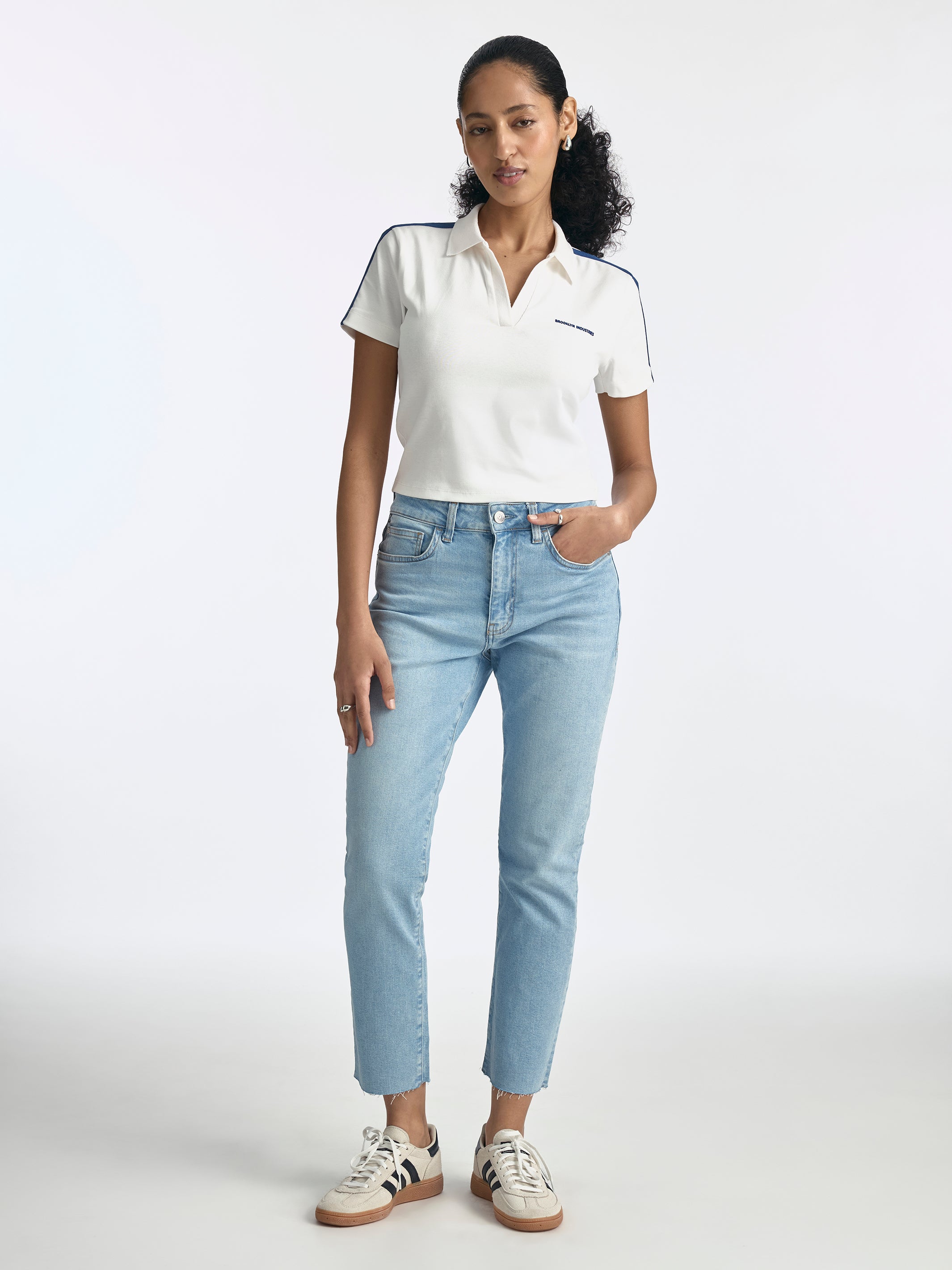 Court High Rise Cropped Straight Leg Jeans in Bleached Denim - BROOKLYN INDUSTRIES