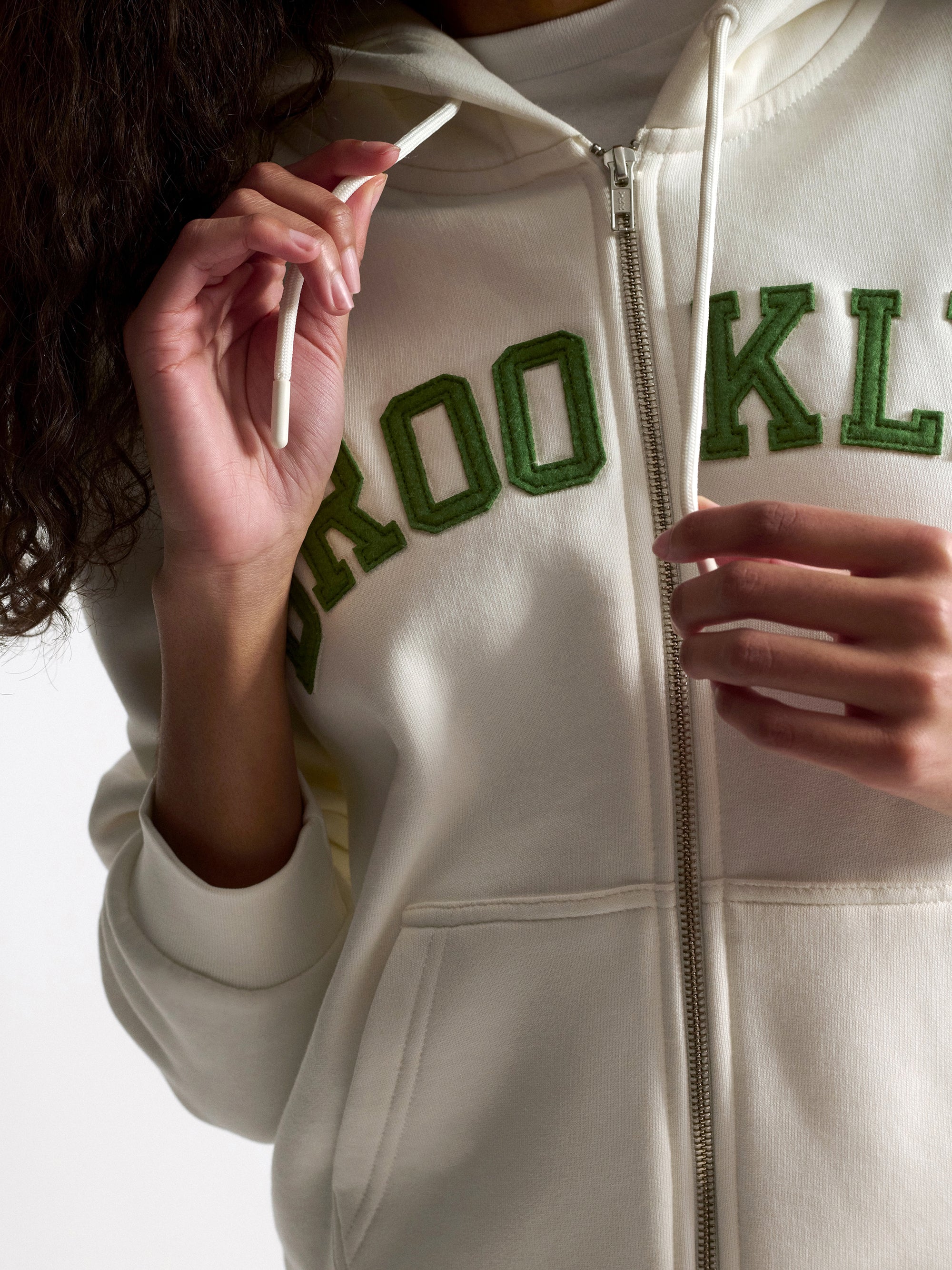 Women's Campus Brooklyn Zip-Up Sweatshirt In White - BROOKLYN INDUSTRIES