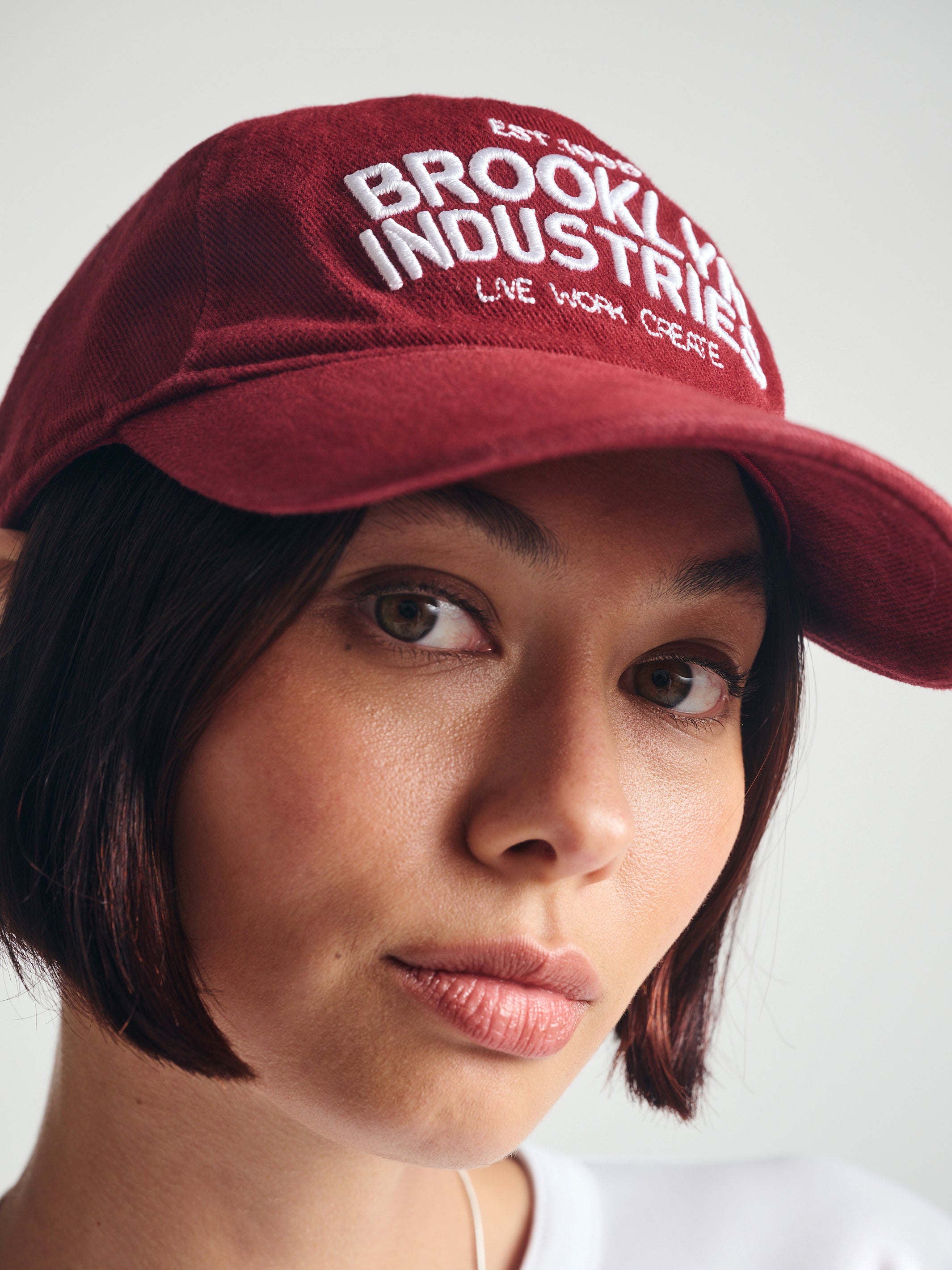 BKI Cap in Bordeaux - BROOKLYN INDUSTRIES