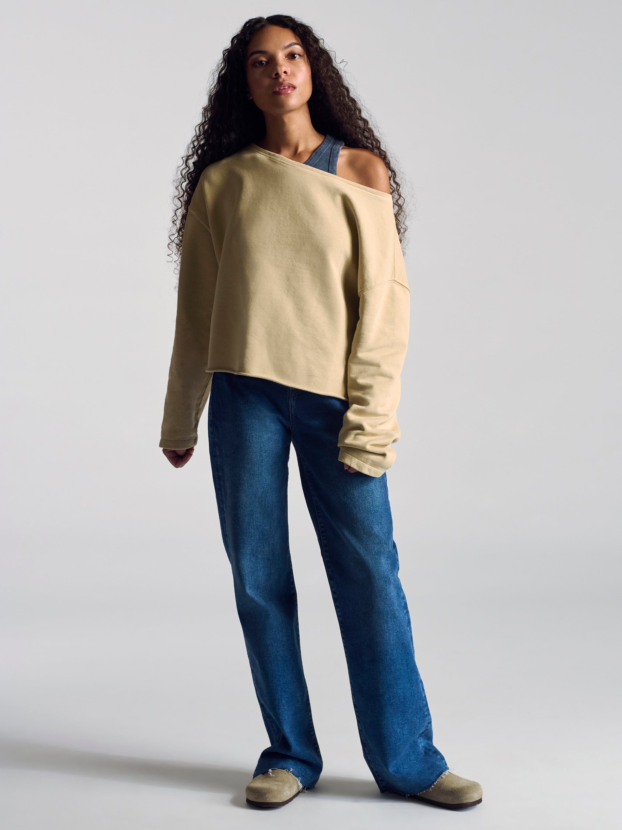 Women's Fulton Crew Neck Sweatshirt In Pure Cashmere - BROOKLYN INDUSTRIES
