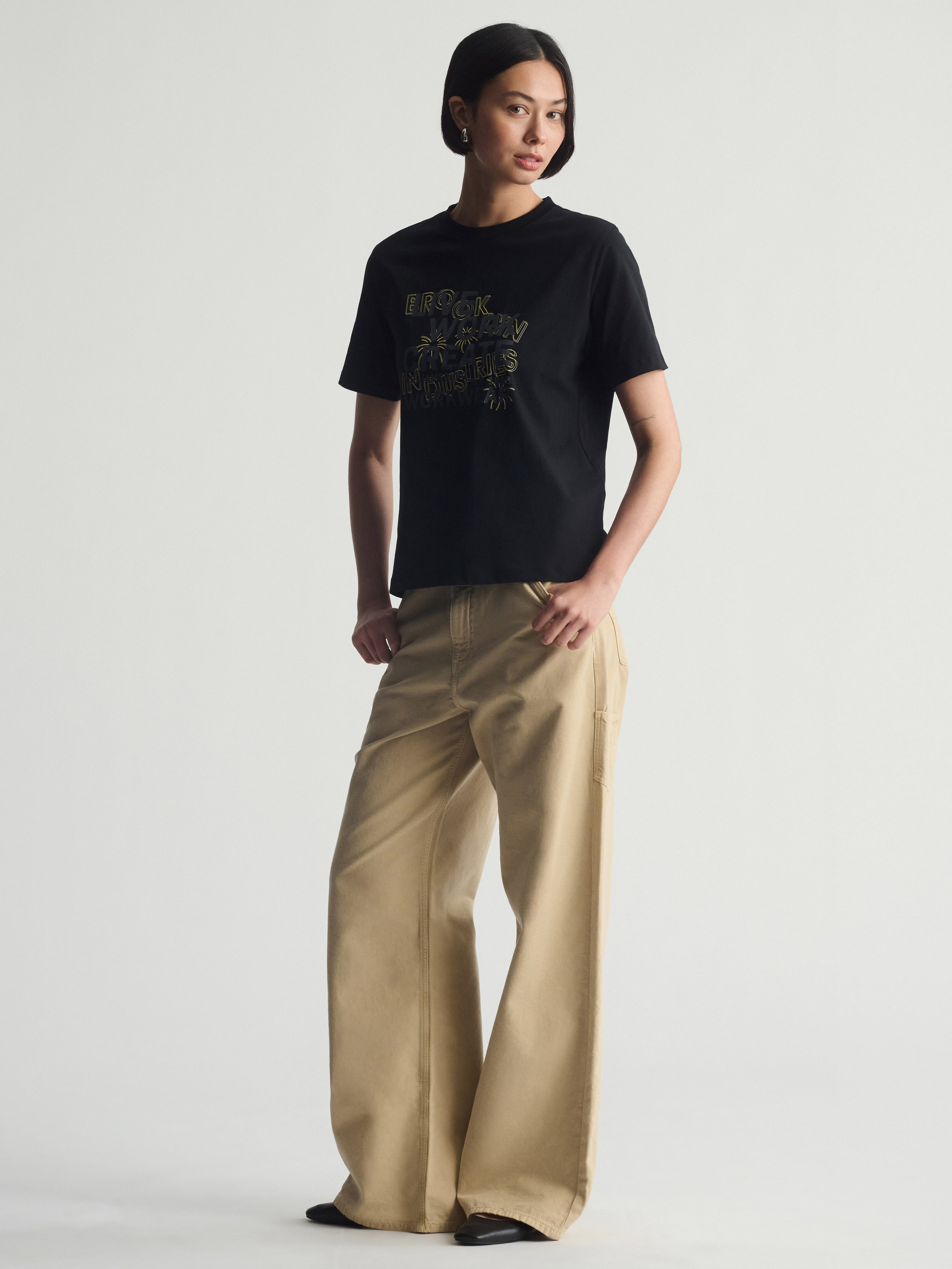 Women's Brooklyn Live Work Create T-Shirt In Black - BROOKLYN INDUSTRIES