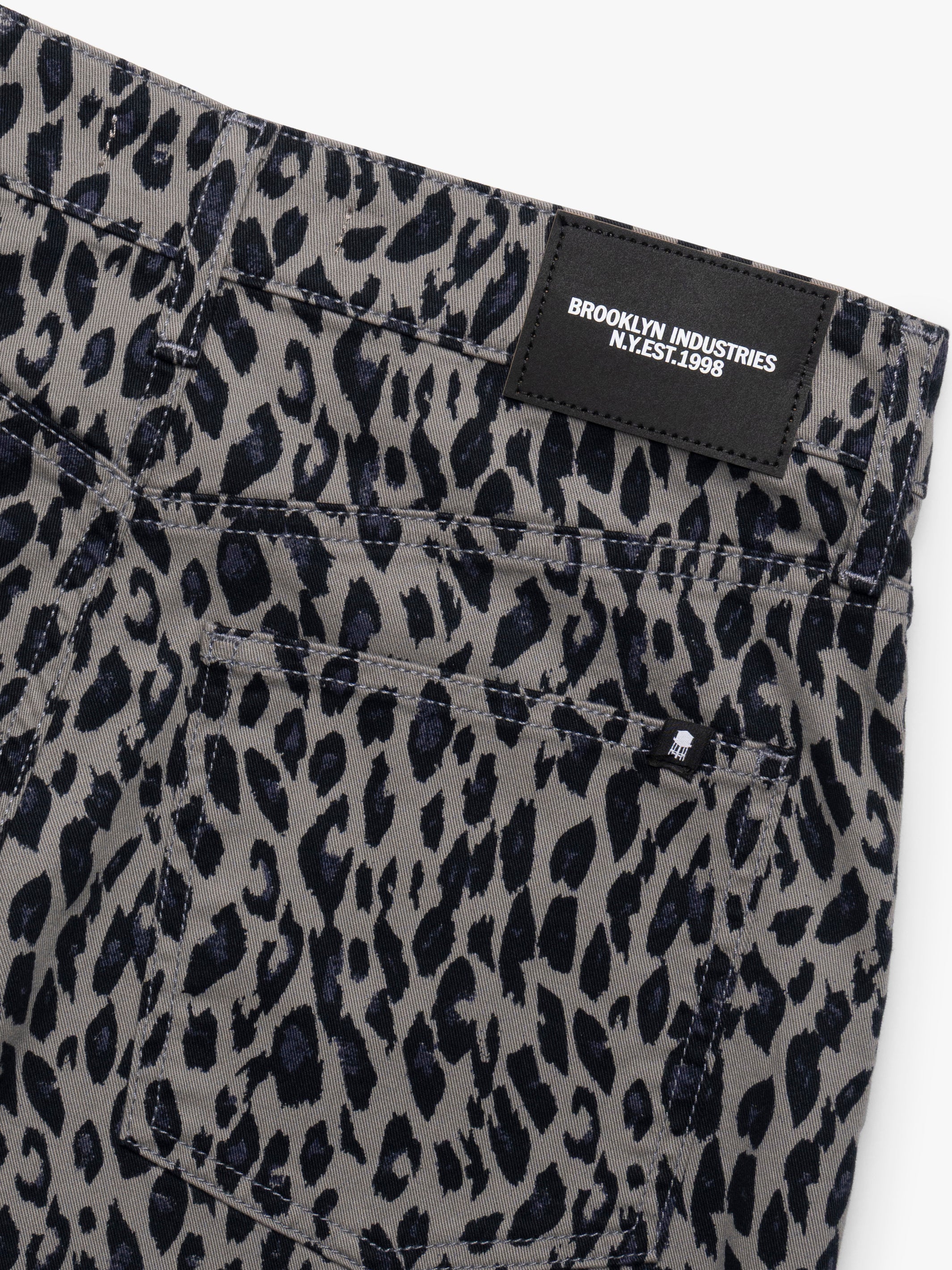 Women's Barrel Pants in Smoke Leo Twill - BROOKLYN INDUSTRIES