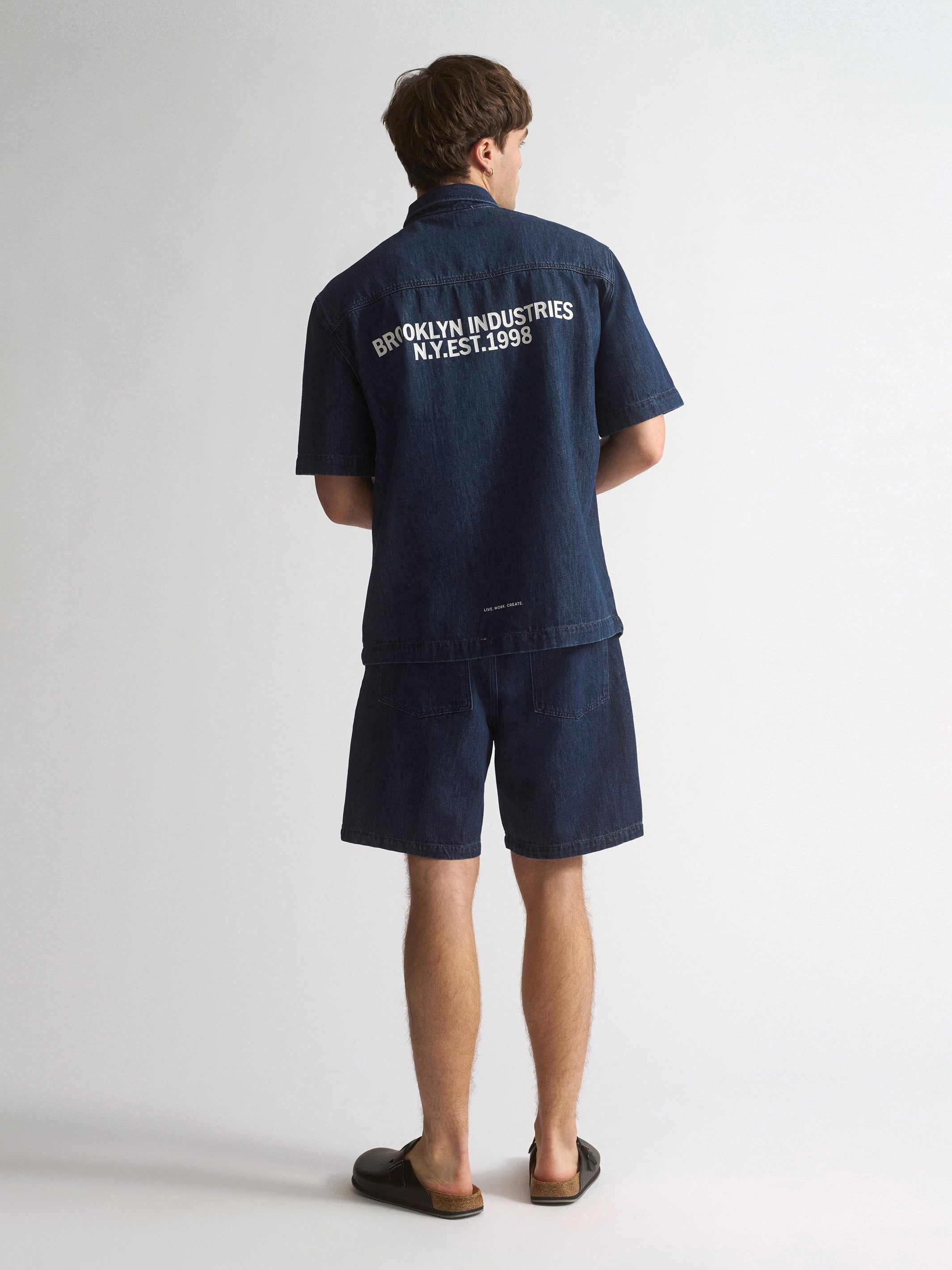 Men's Short Sleeve Denim Shirt In Dark Indigo - BROOKLYN INDUSTRIES