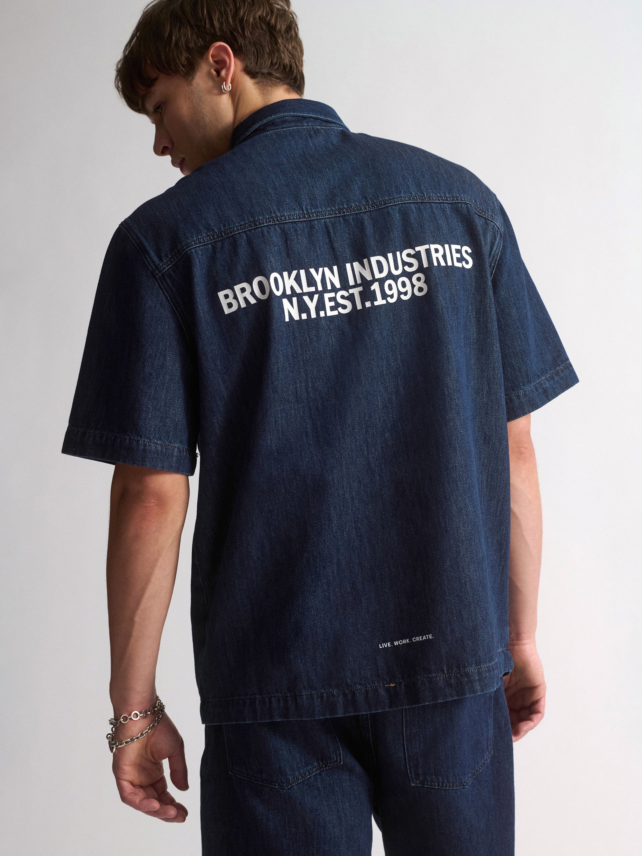 Men's Short Sleeve Denim Shirt In Dark Indigo - BROOKLYN INDUSTRIES