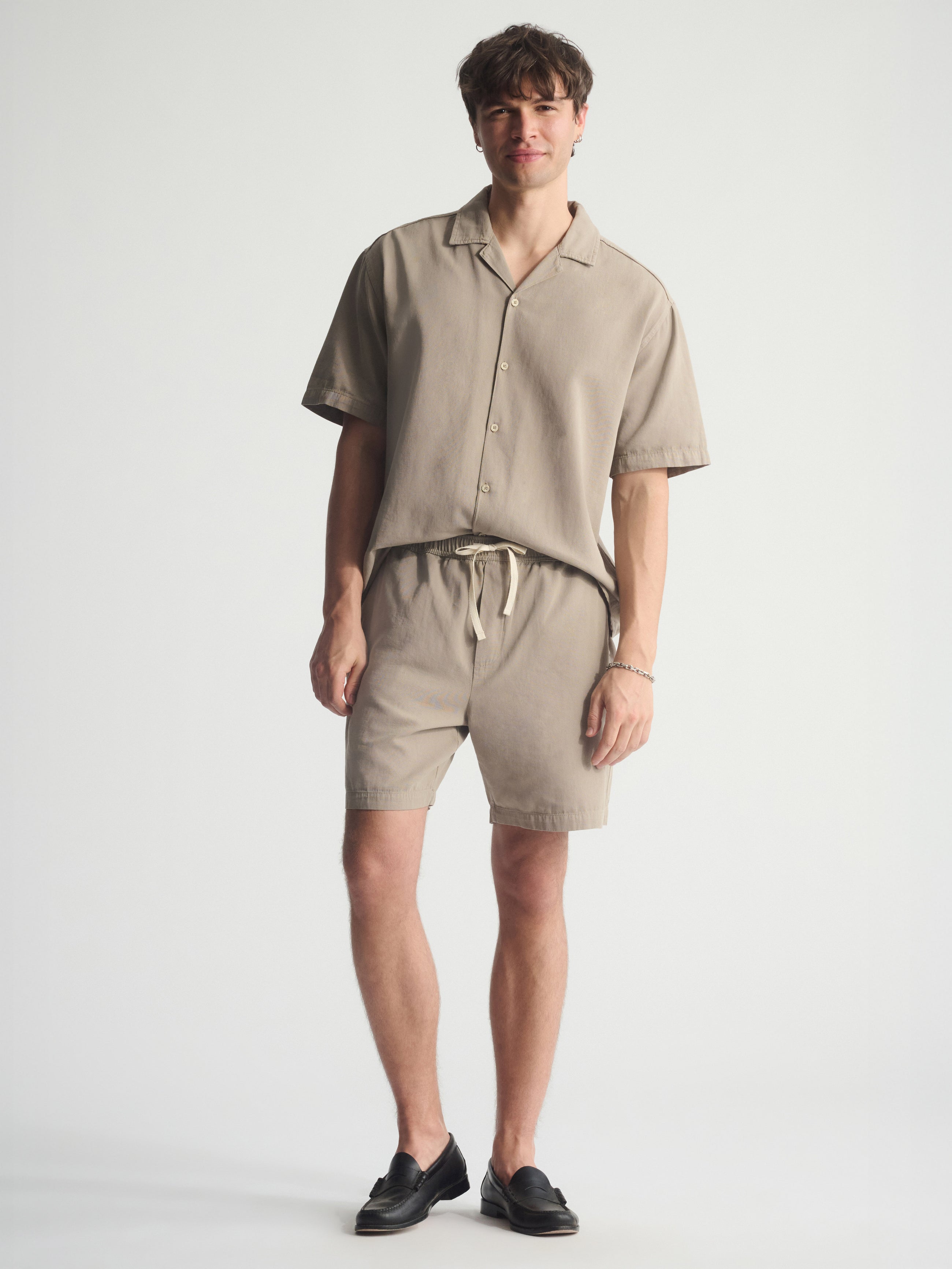 Men's Linen Blend Shorts In Winter Twig - BROOKLYN INDUSTRIES