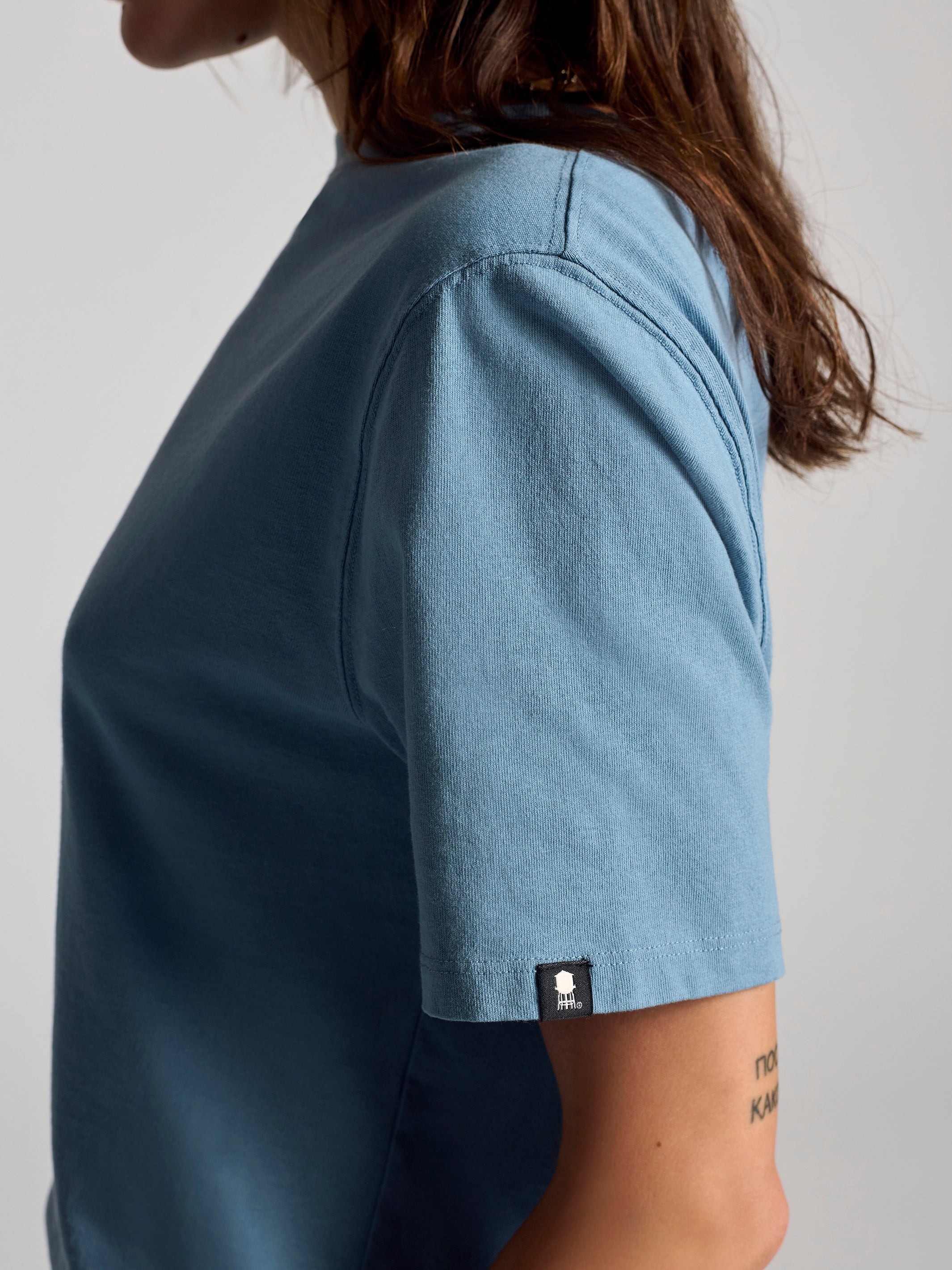 Women's Nassau Crew Neck T-Shirt In Dusty Blue - BROOKLYN INDUSTRIES