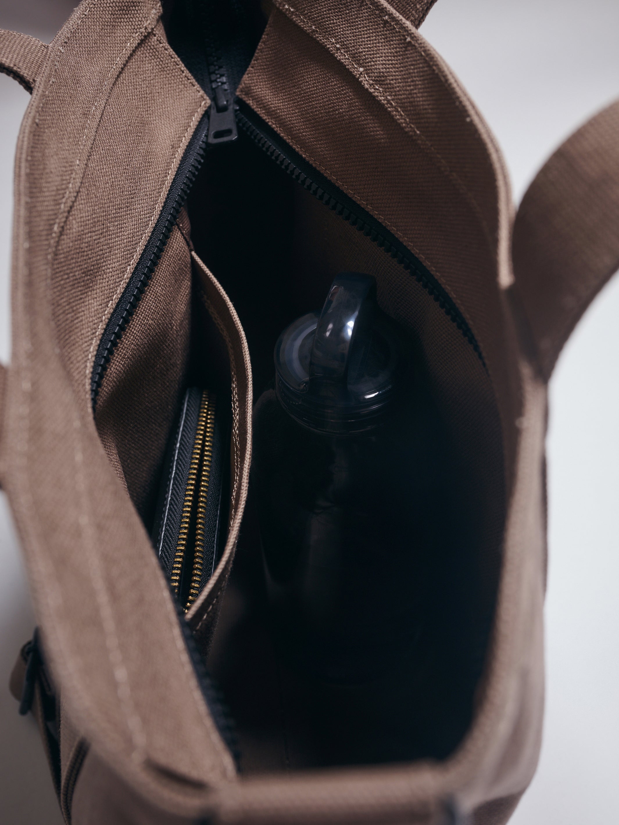 Brooklyn Crossbody Tote Bag in Brown - BROOKLYN INDUSTRIES