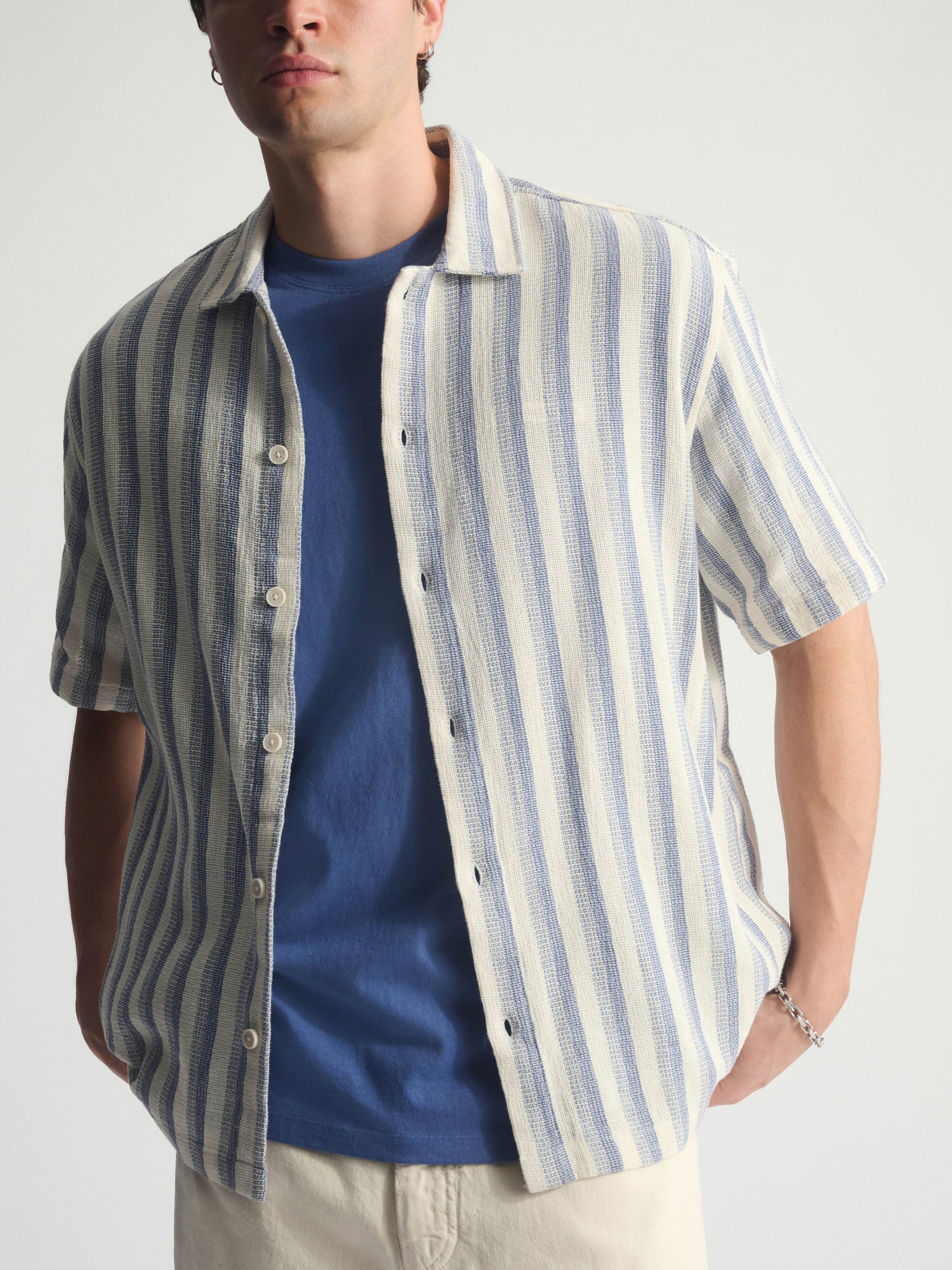 Men's Striped Short Sleeve Shirt In Turtledove - BROOKLYN INDUSTRIES