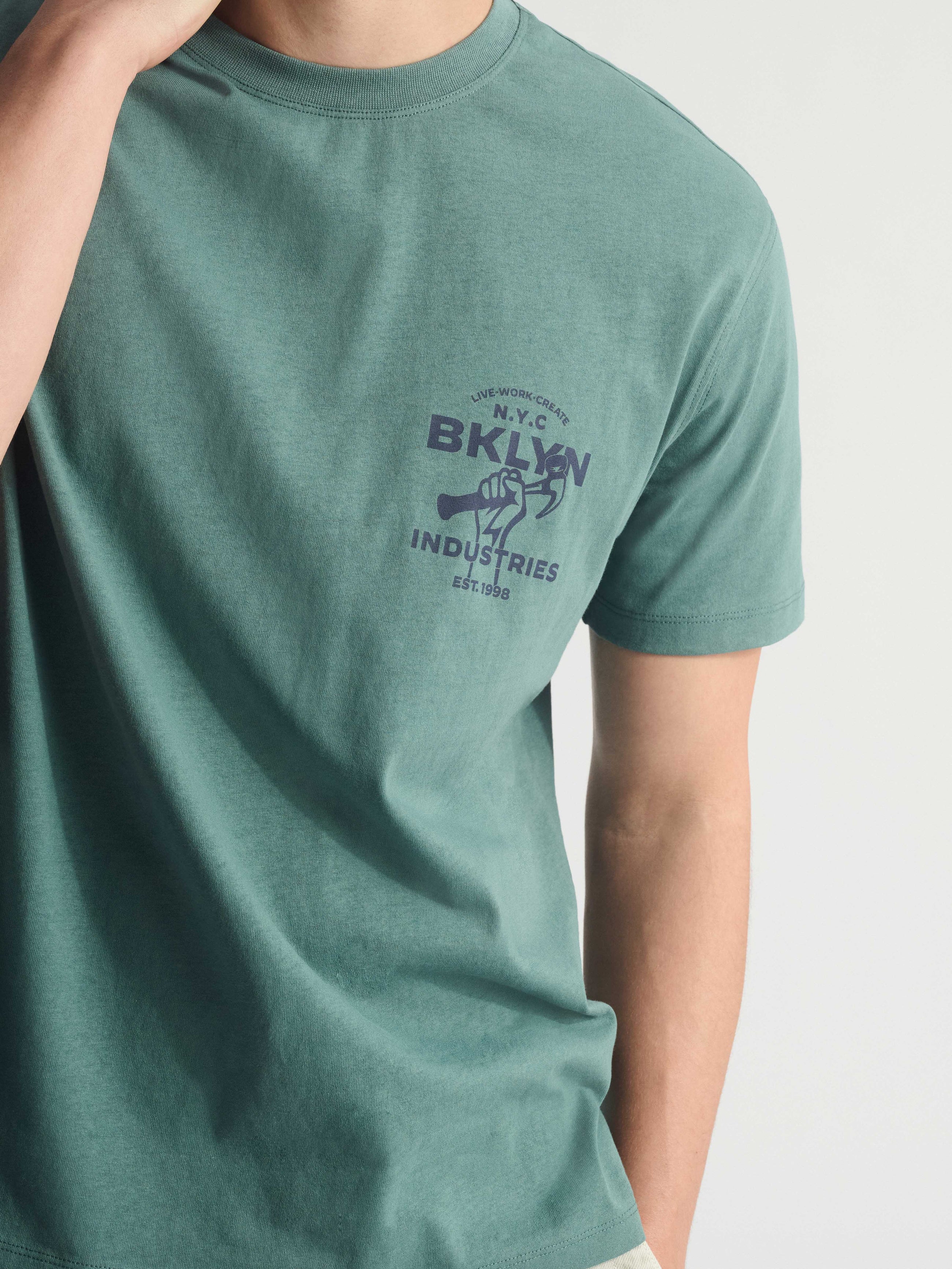 Men's Hammer BKLYN T-Shirt In Silver Pine - BROOKLYN INDUSTRIES
