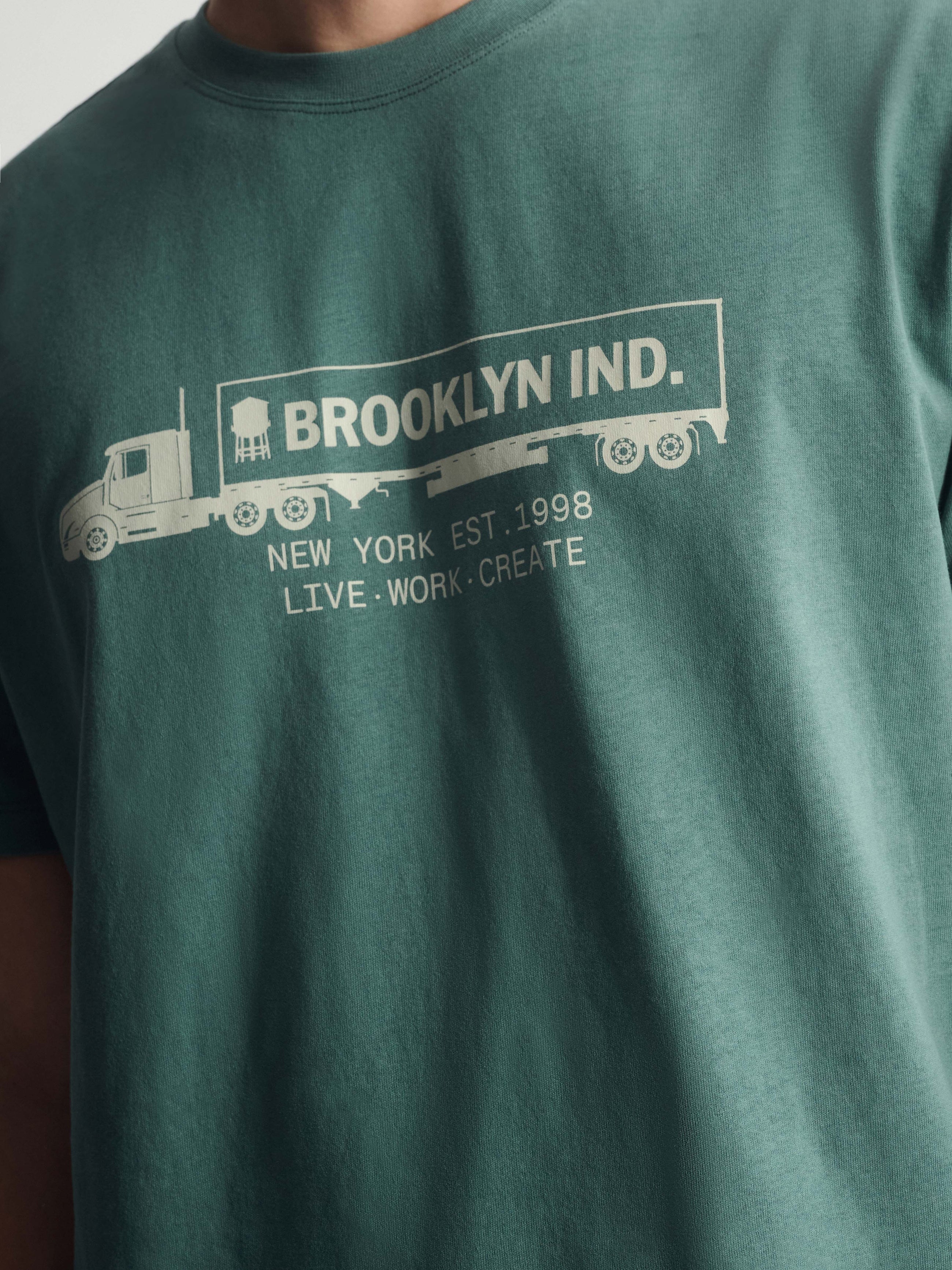 Men's Brooklyn Logo Cotton T-Shirt In Silver Pine - BROOKLYN INDUSTRIES