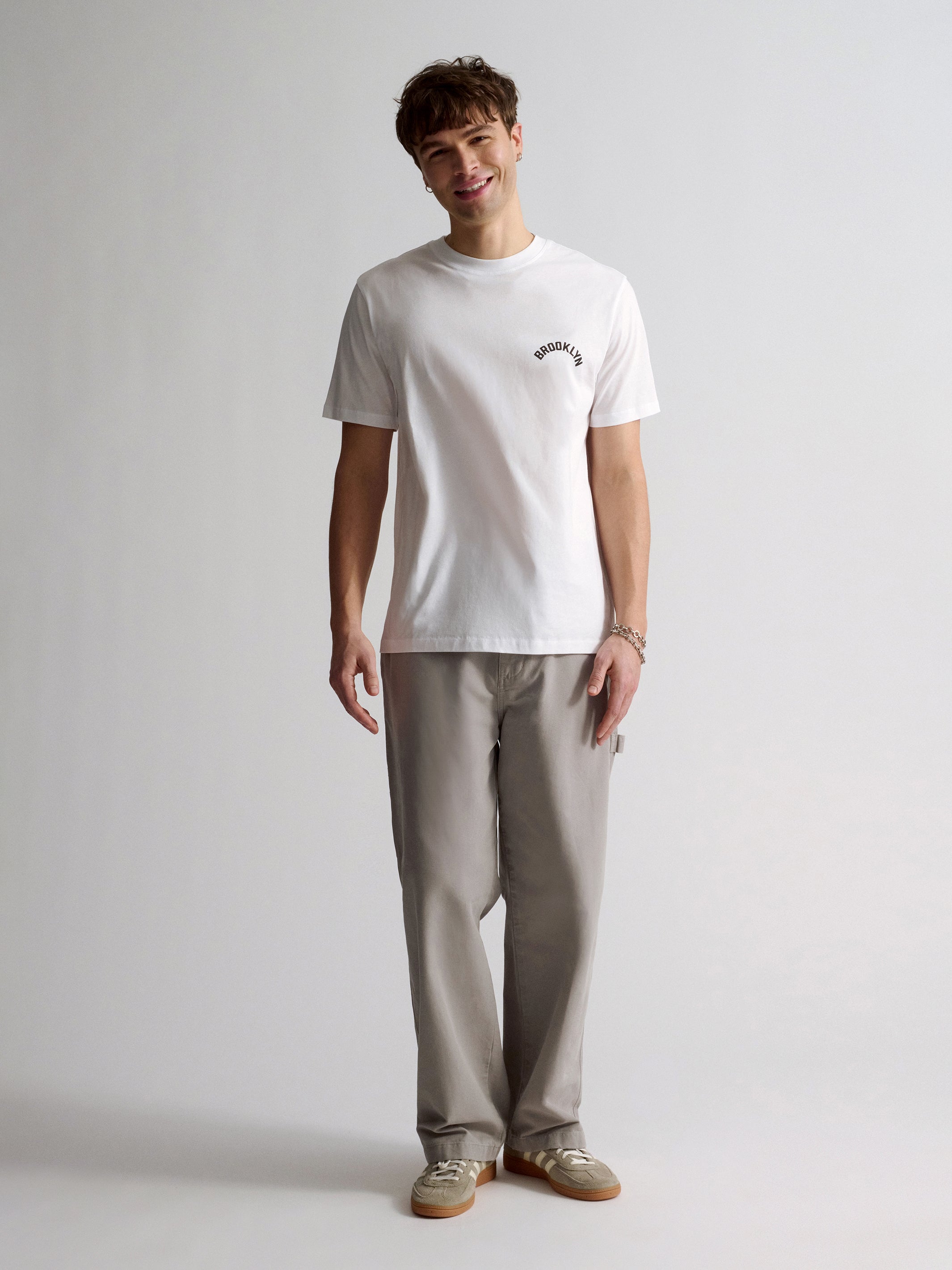 Men's Brooklyn Graphic Slim T-Shirt In White - BROOKLYN INDUSTRIES