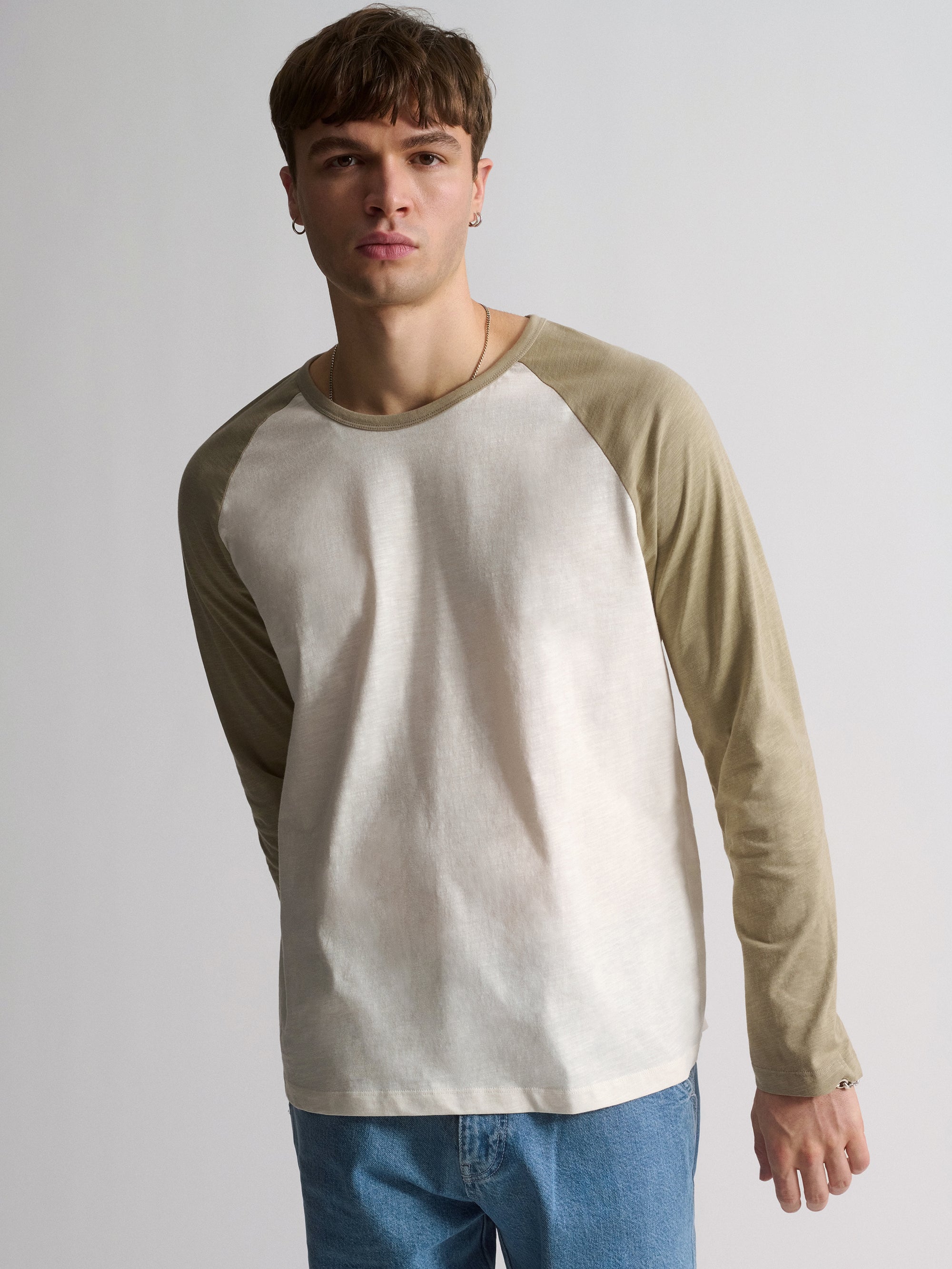 Men's Brooklyn Slub Long Sleeve T-Shirt In Winter Twig - BROOKLYN INDUSTRIES