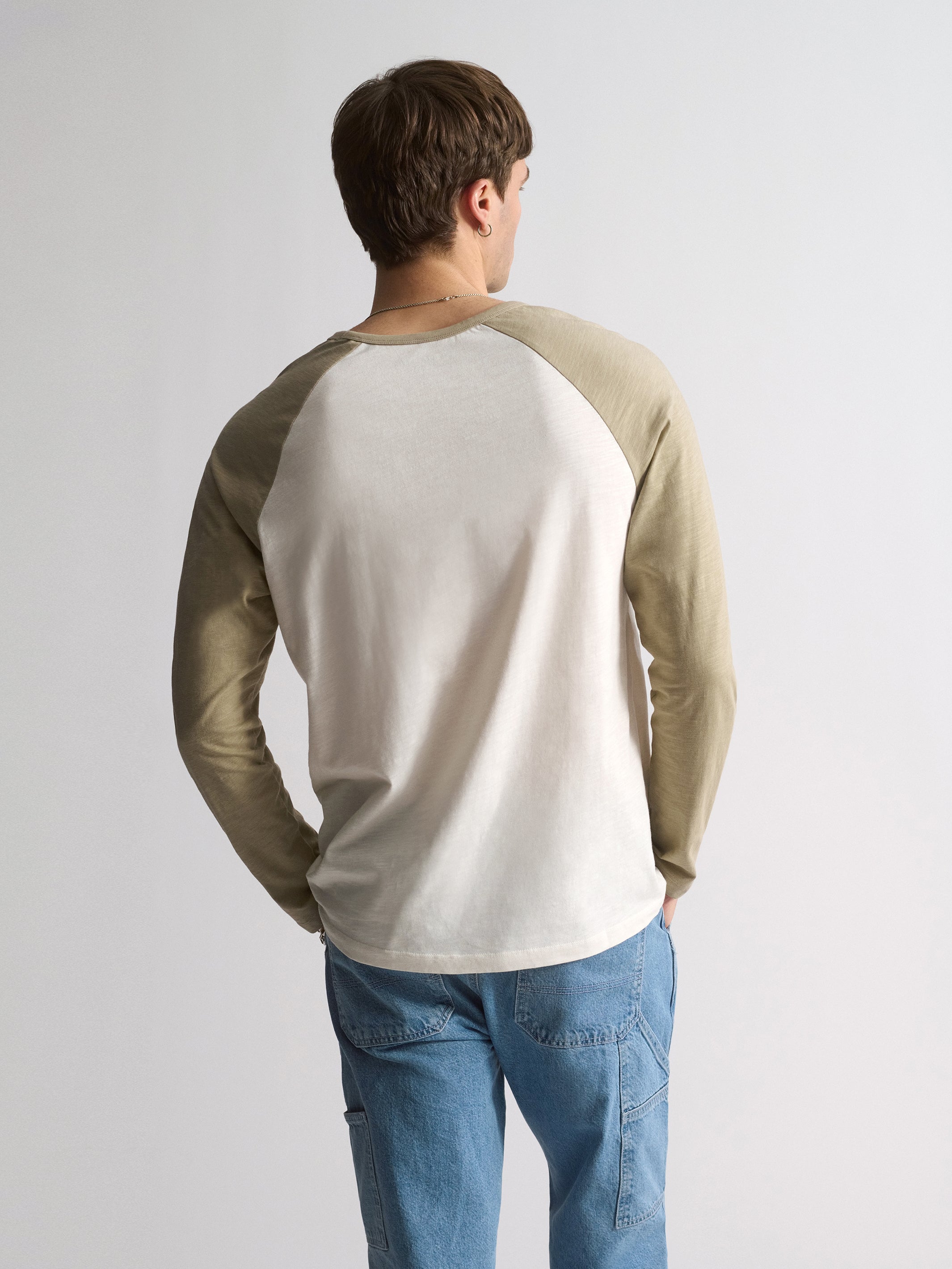 Men's Brooklyn Slub Long Sleeve T-Shirt In Winter Twig - BROOKLYN INDUSTRIES