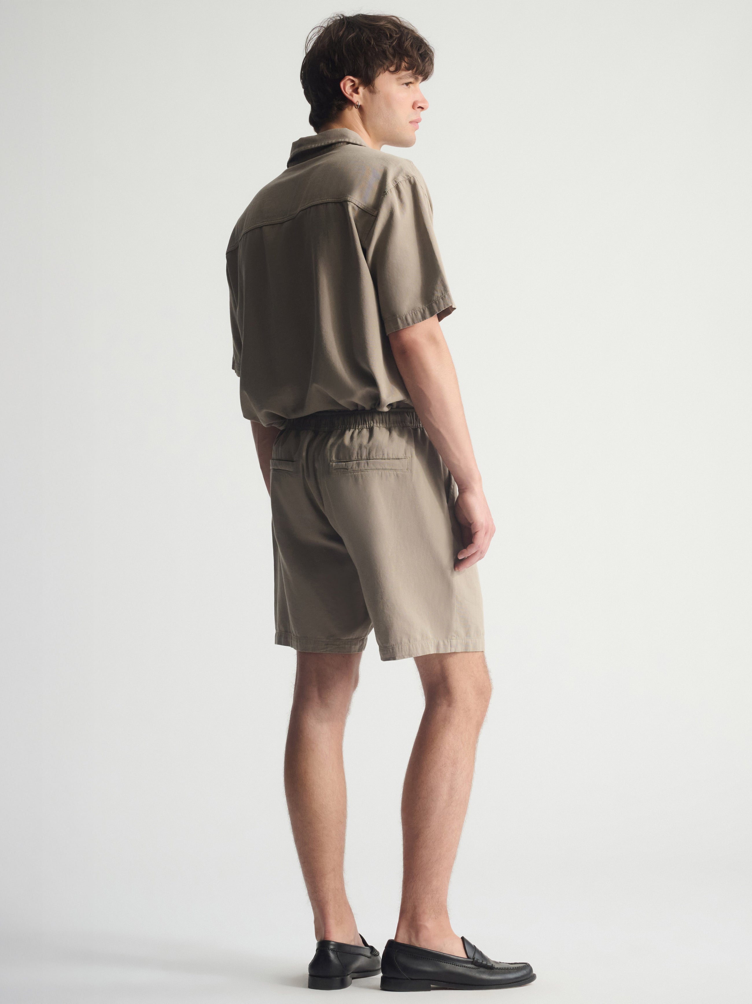 Men's Linen Blend Shorts In Winter Twig - BROOKLYN INDUSTRIES