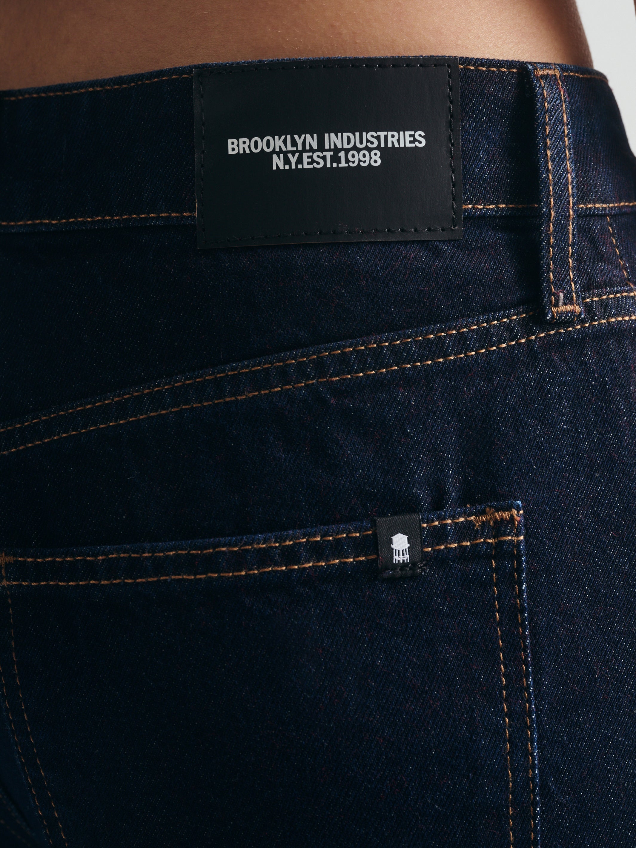 Women's Barrel Jeans in Rinse Denim - BROOKLYN INDUSTRIES