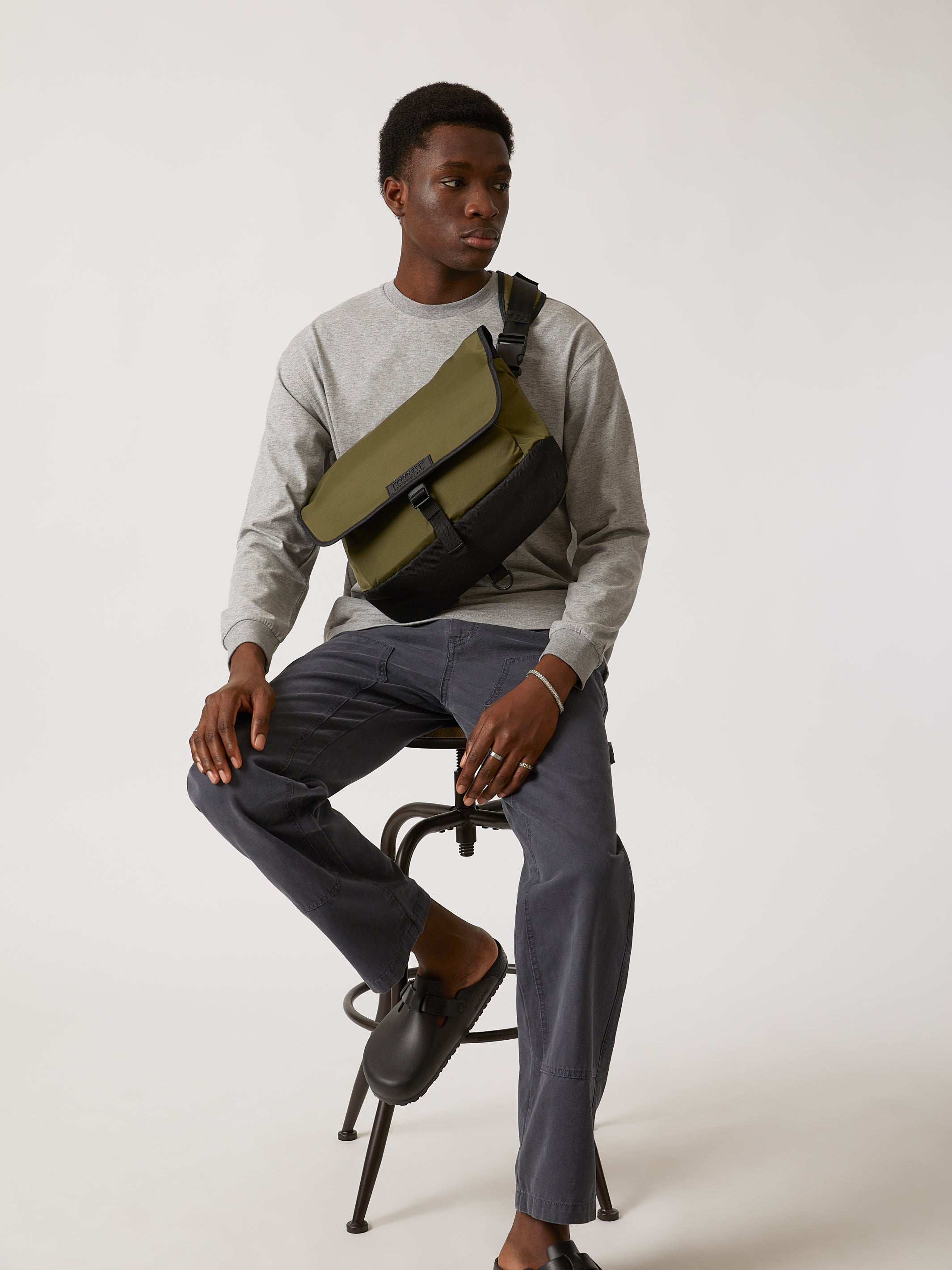 Brooklyn Industries Utility Messenger Bag in Khaki