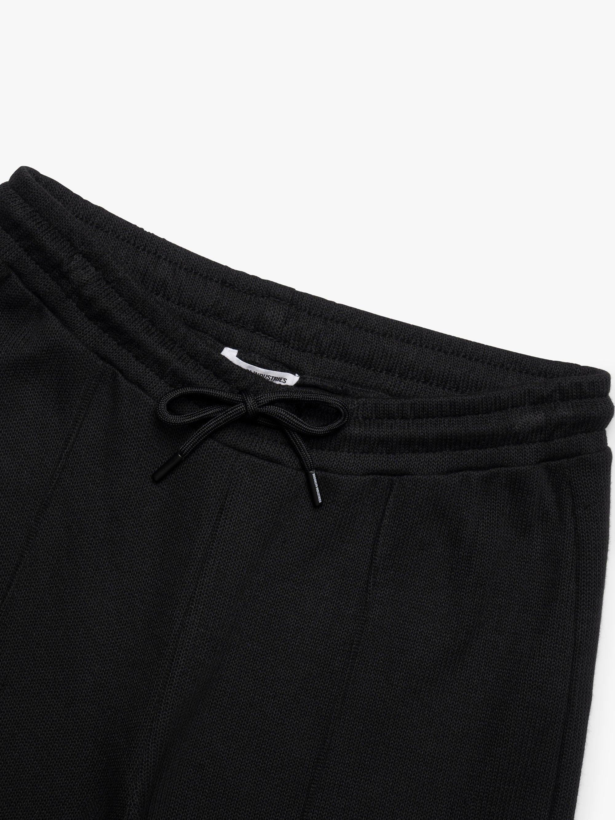 Women's Straight Leg Sweatpants in Black