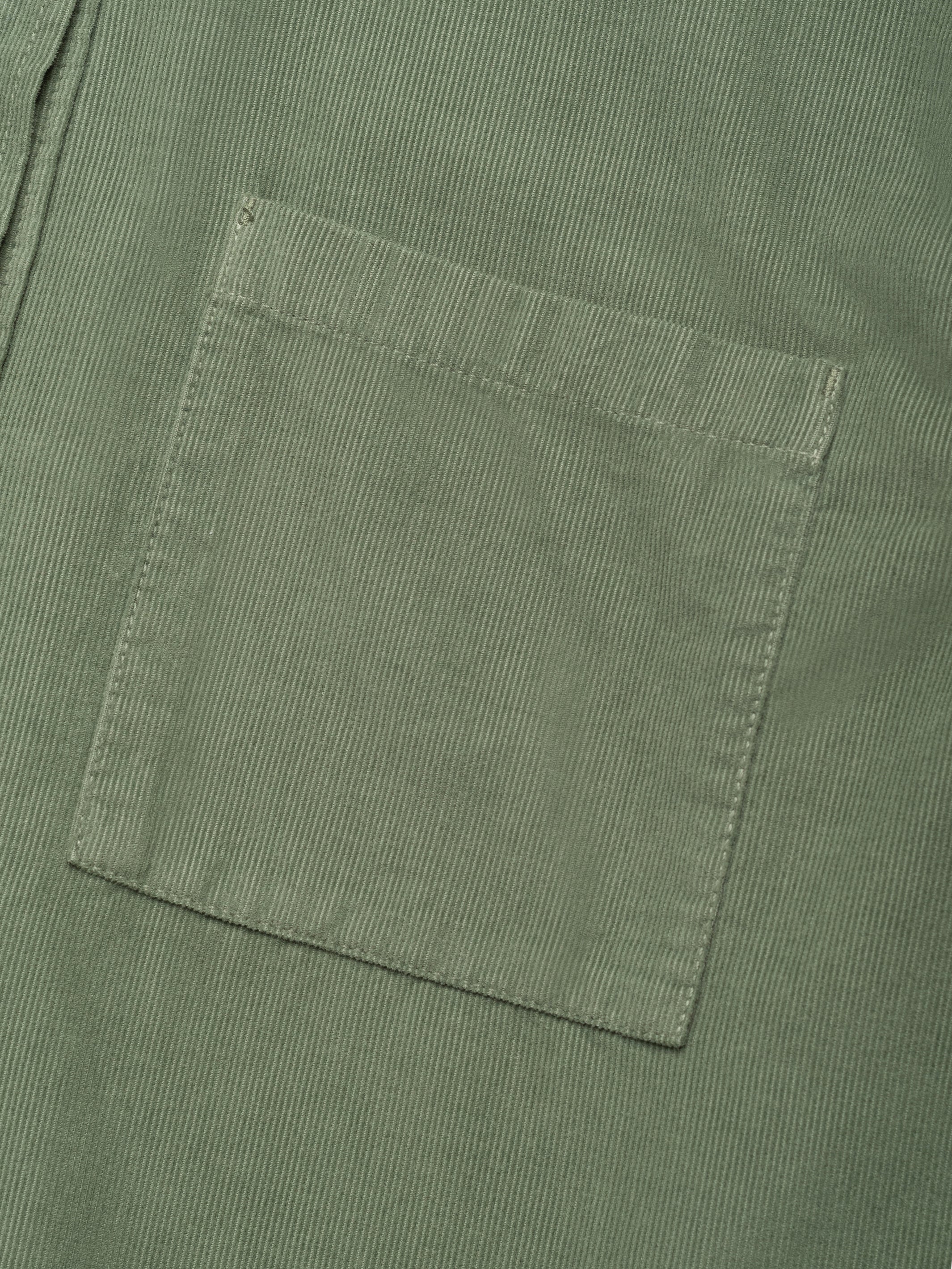 Women's Graham Corduroy Cropped Shirt in Moss - BROOKLYN INDUSTRIES