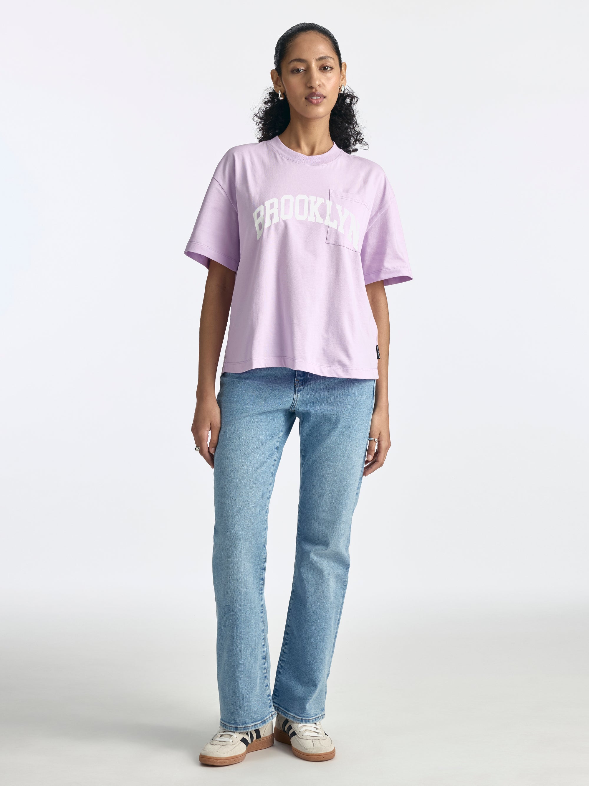 Women's Brooklyn Pocket T-Shirt in Orchid Bloom - BROOKLYN INDUSTRIES