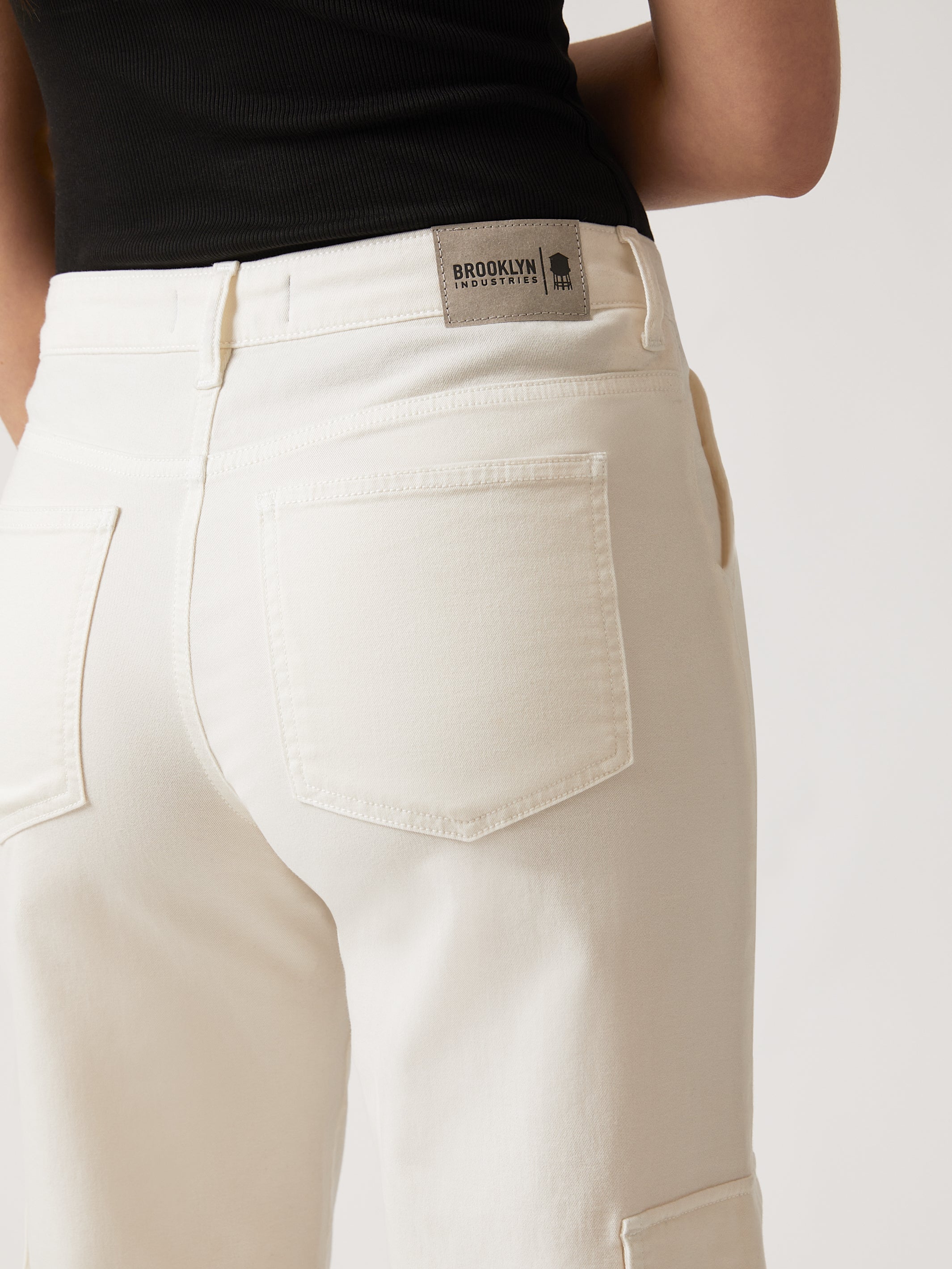 Women's Cargo Pants in Antique White - BROOKLYN INDUSTRIES