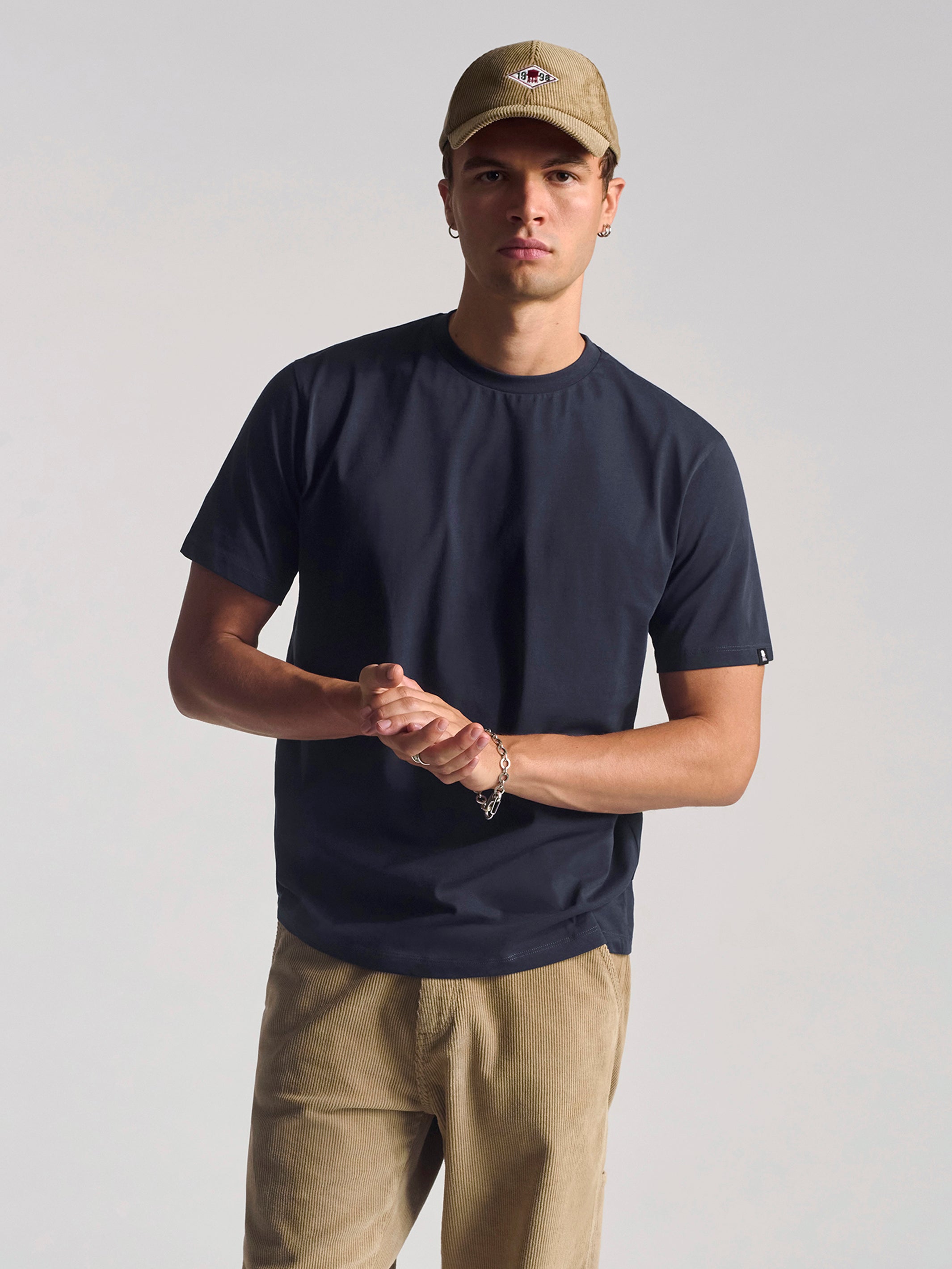 Men's Crew Neck Basic T-Shirt In Total Eclipse - BROOKLYN INDUSTRIES