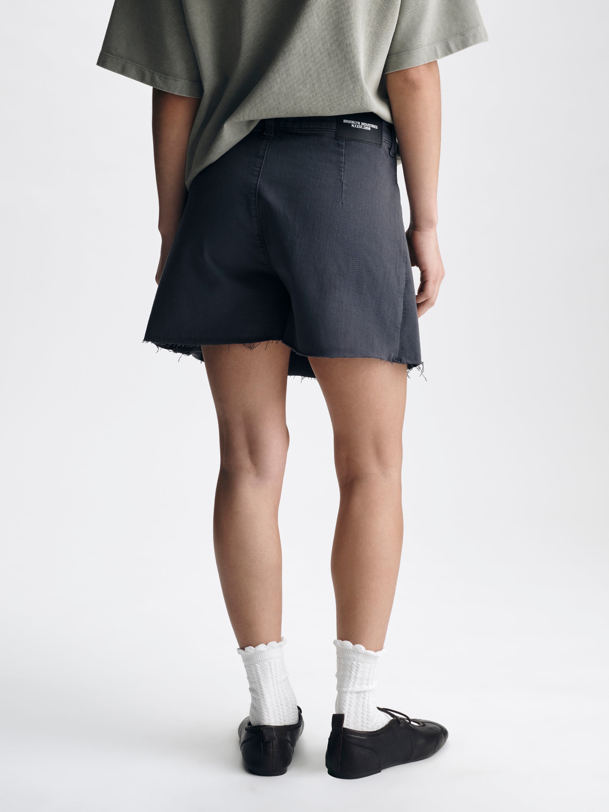 Women's Pleated Skort in Anthracite Colored Twill - BROOKLYN INDUSTRIES