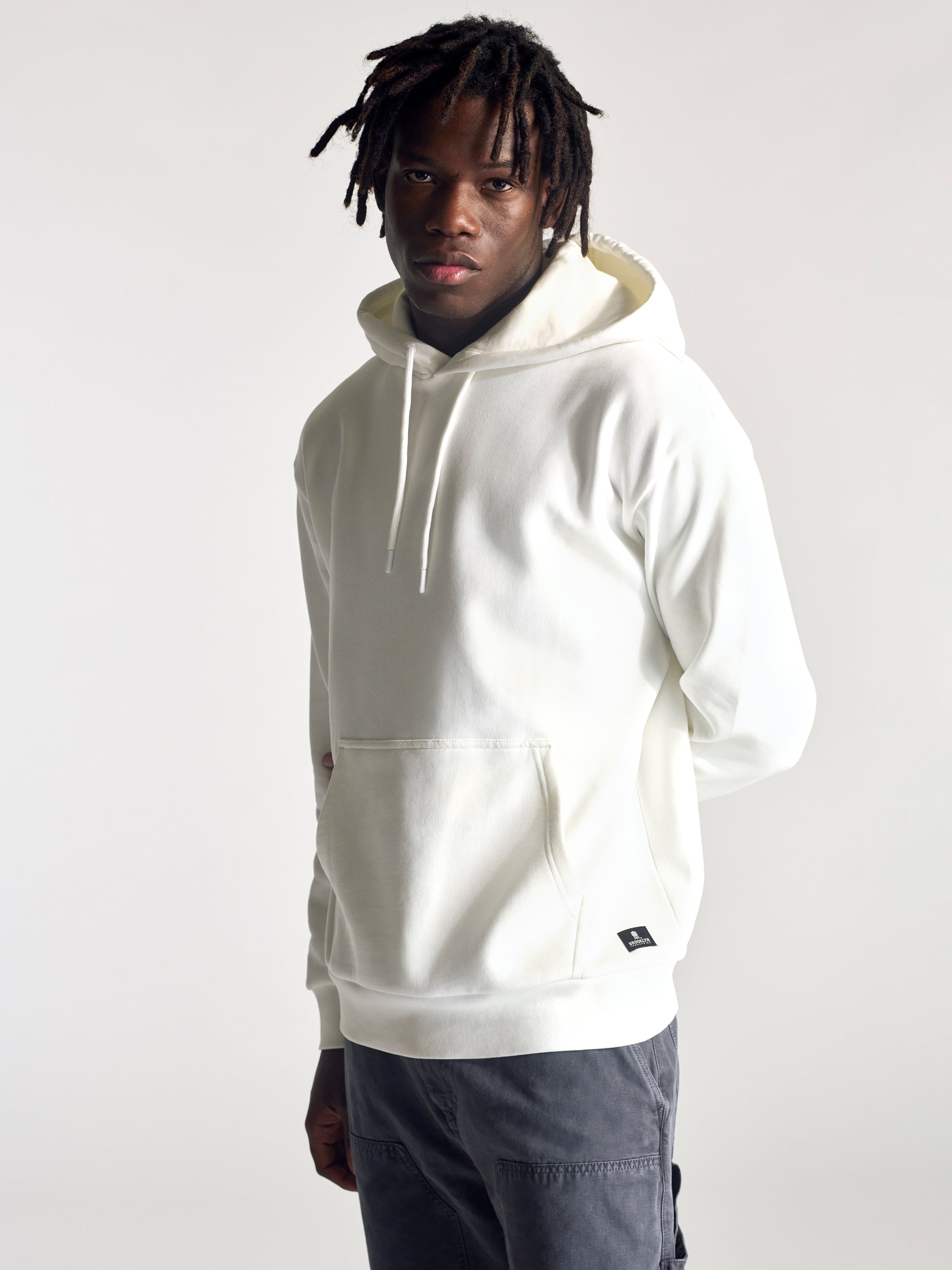 Men's Montrose Hooded Sweatshirt In Antique White - BROOKLYN INDUSTRIES