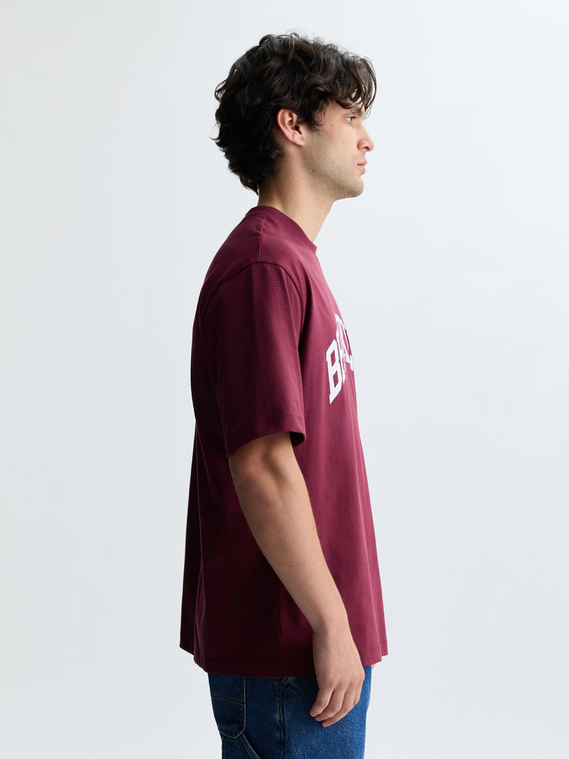 Men's Brooklyn Pocket T-Shirt in Maroon Banner - BROOKLYN INDUSTRIES