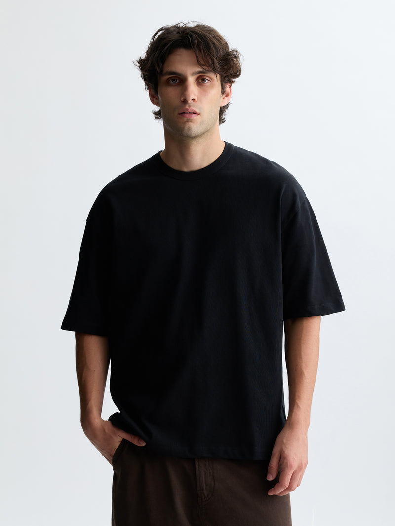 Men's Oversized Fleece T-Shirt in Black - BROOKLYN INDUSTRIES