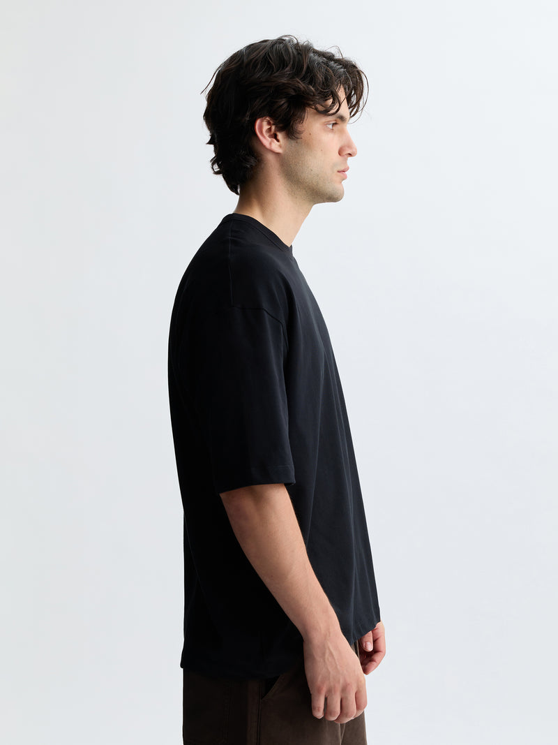 Men's Oversized Fleece T-Shirt in Black - BROOKLYN INDUSTRIES