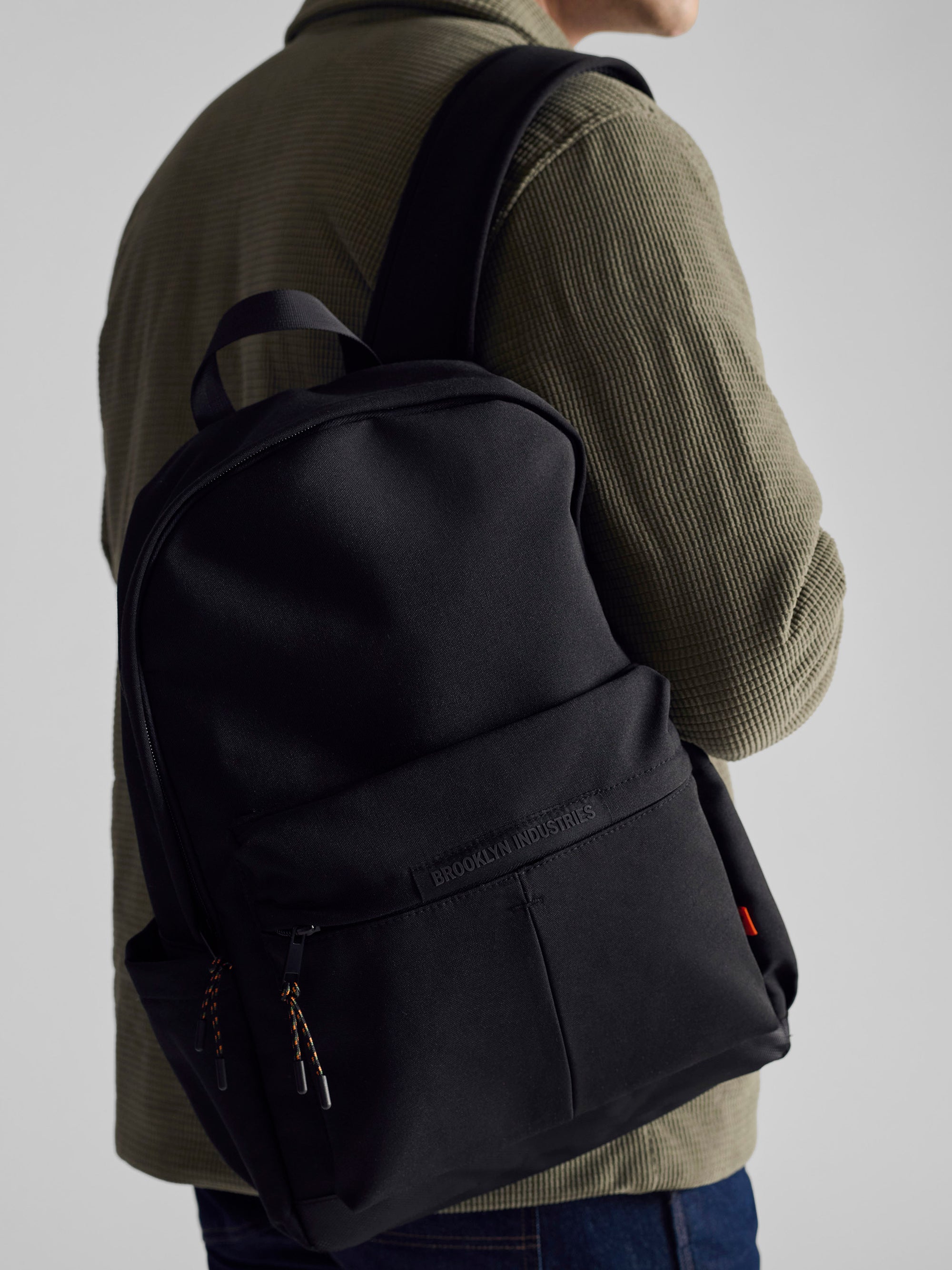 brooklyn leather medium backpack in Cognac with Hattie Interior Featuring the iconic MK print and sleek gold NWT Michael Kors Brooklyn Medium