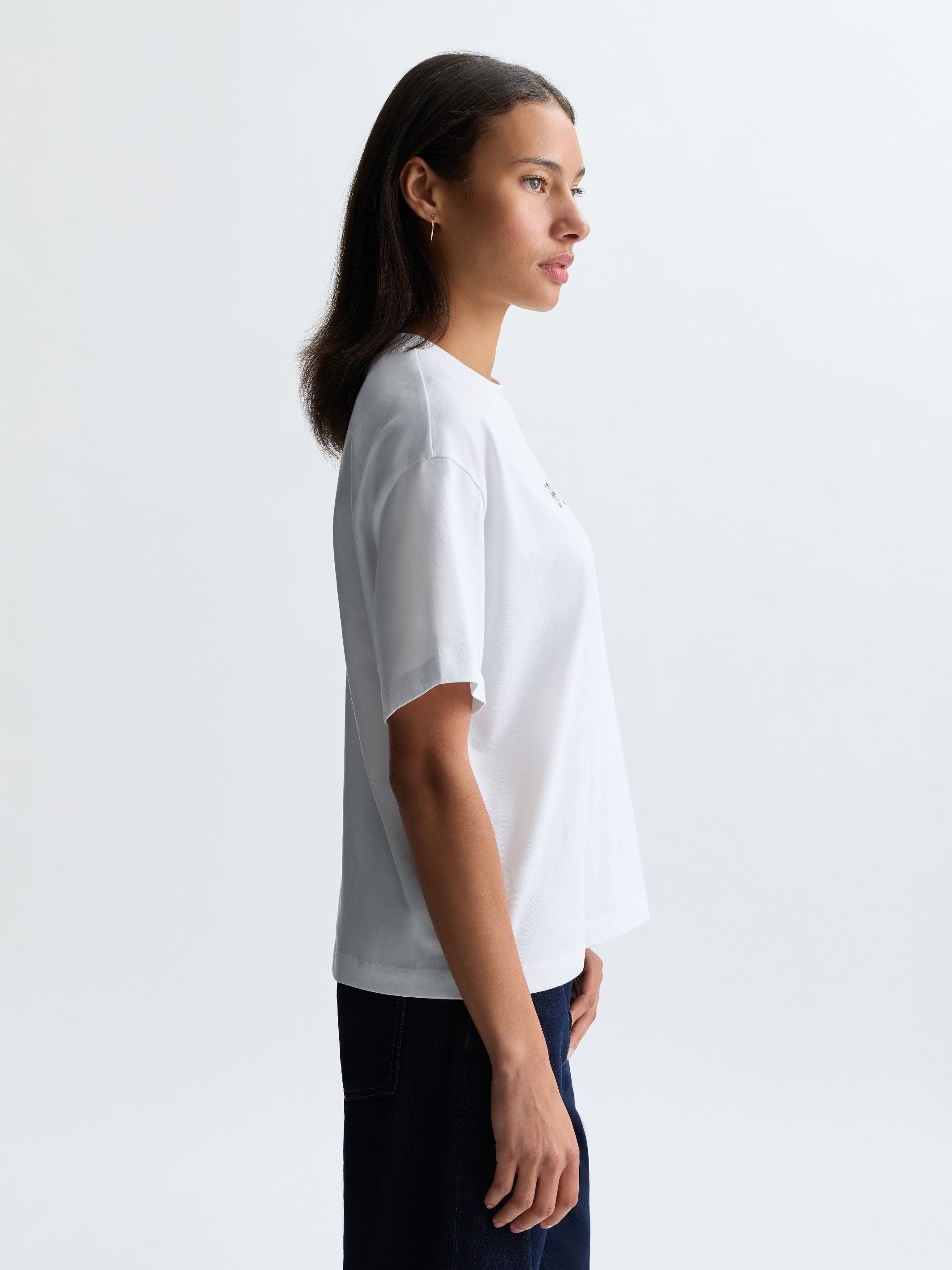 Women's Brooklyn Big Apple T-Shirt in White - BROOKLYN INDUSTRIES