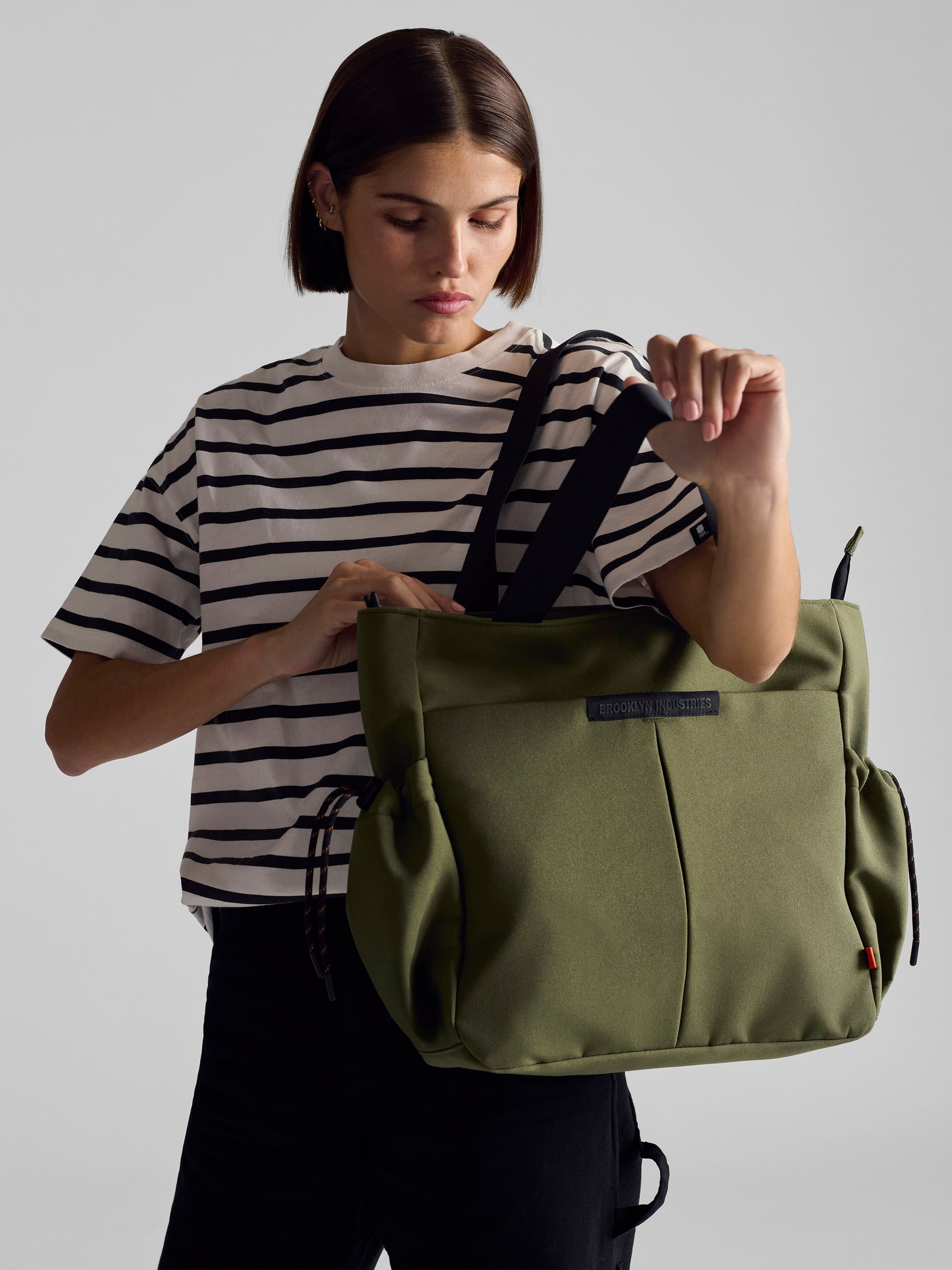 Tote Bag in Forest - BROOKLYN INDUSTRIES