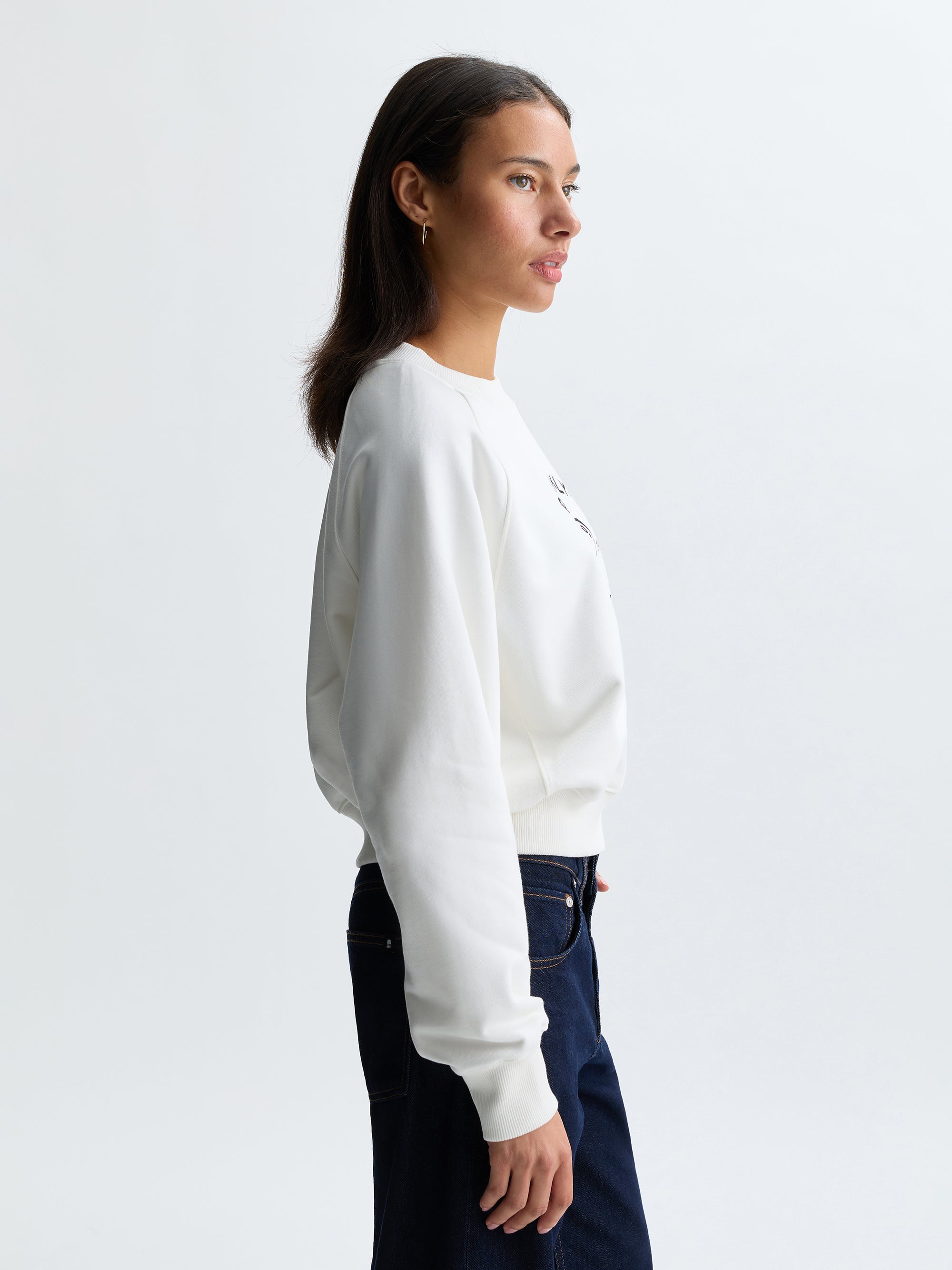 Women's Brooklyn Big Apple Sweatshirt in Antique White - BROOKLYN INDUSTRIES