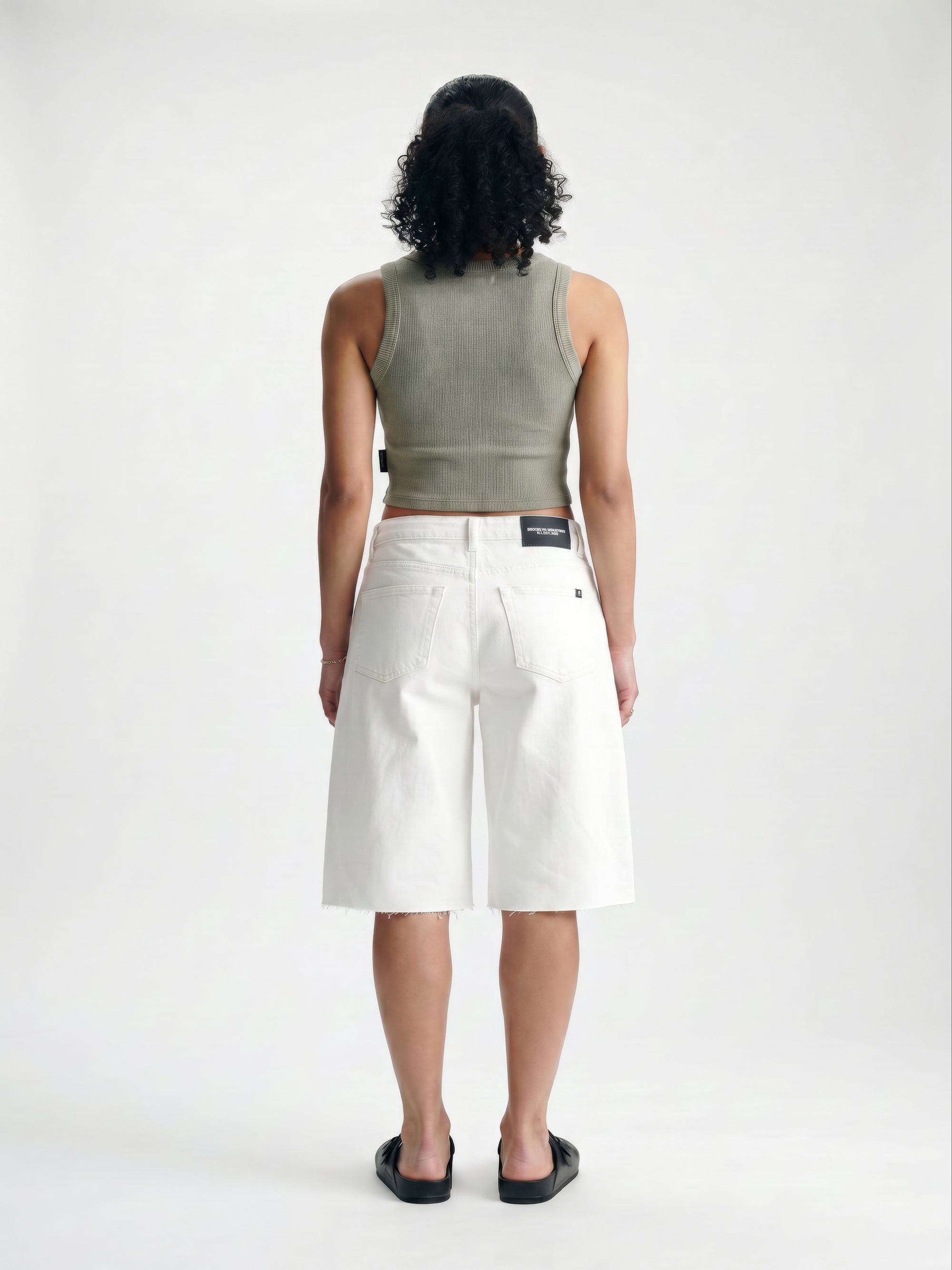 Women's Ribbed Cropped Tank Top in Shadow - BROOKLYN INDUSTRIES
